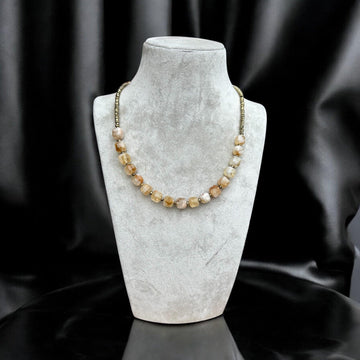 Citrine Natural Stone Necklace - Elegant Design, Shiny Citrine Stones