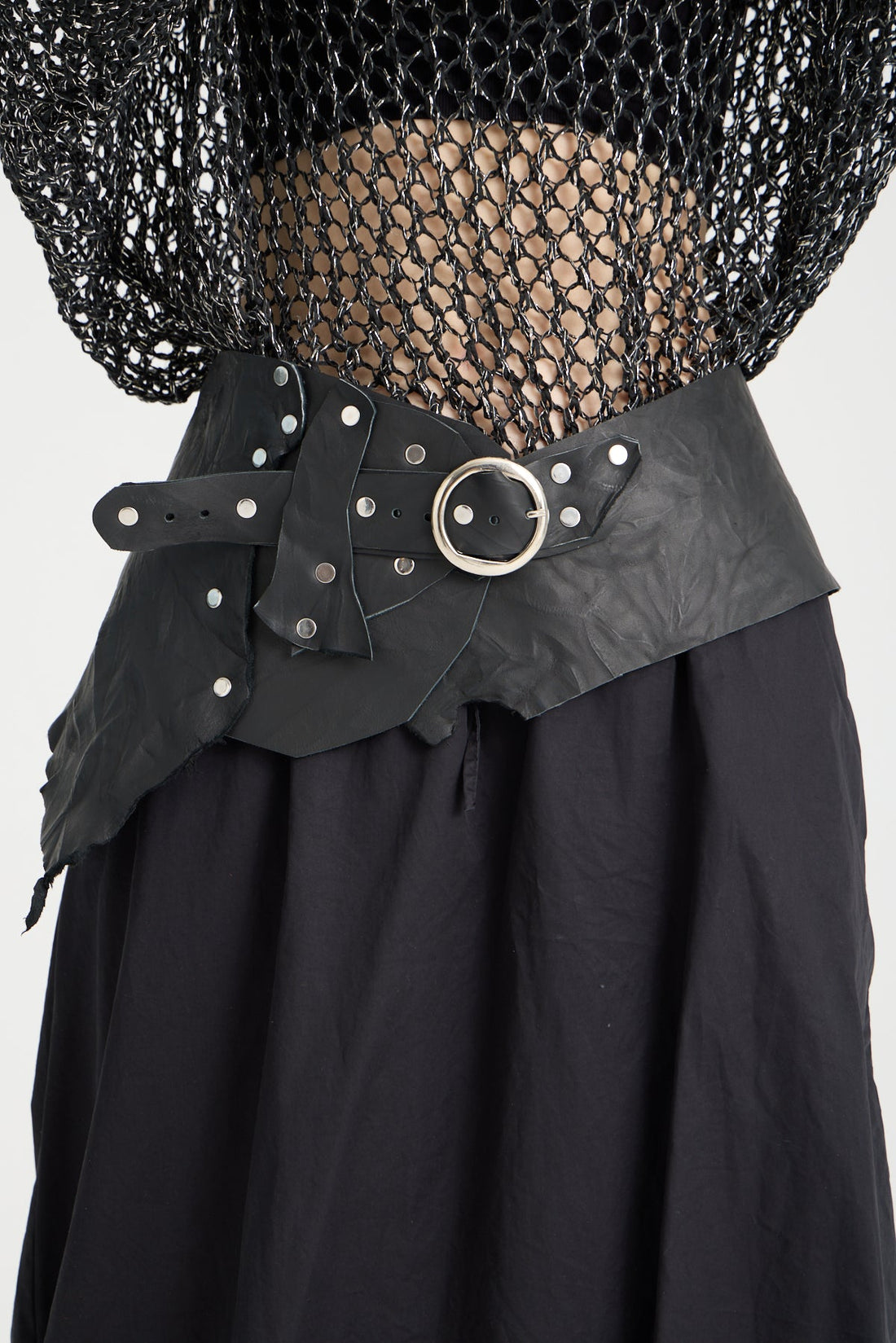 Alixa El Yapımı Deri Kemer Aksesuar > Kemer butik bohem giyim – Yılday Gür Butik Üsküdar Emaar