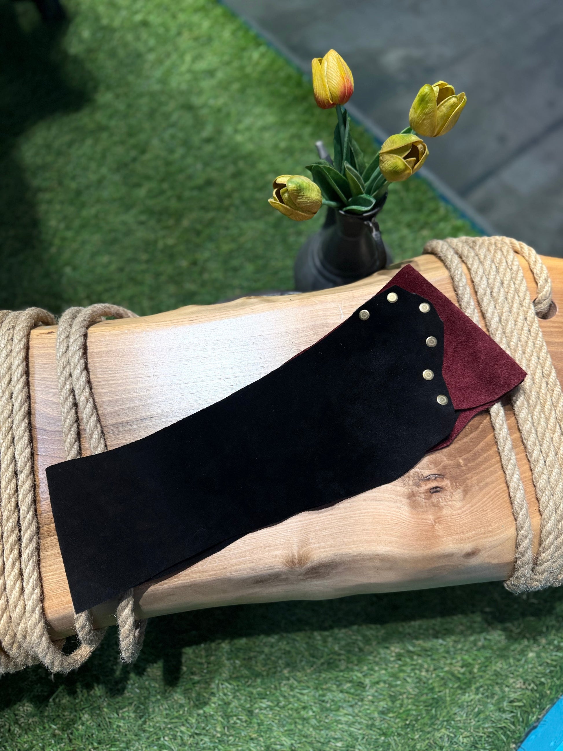 Almandine El Yapımı Nubuk Kemer – Bohem Tarz Kadın Giyim Tasarım | Yılday Gür Butik