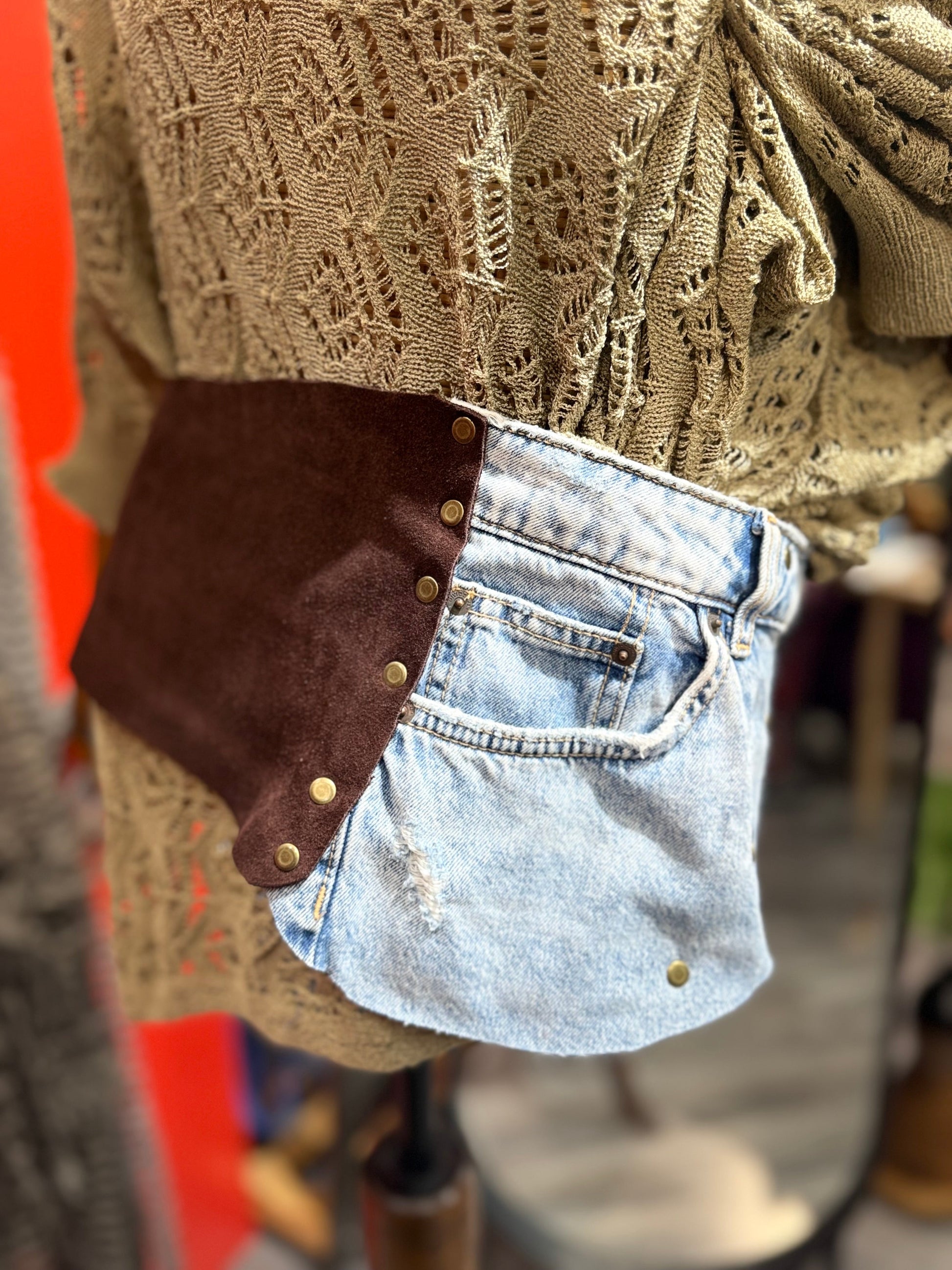 Amartha El Yapımı Deri Kemer – Denim Detaylı Tasarım Aksesuar > Kemer butik bohem giyim – Yılday Gür Butik Üsküdar Emaar