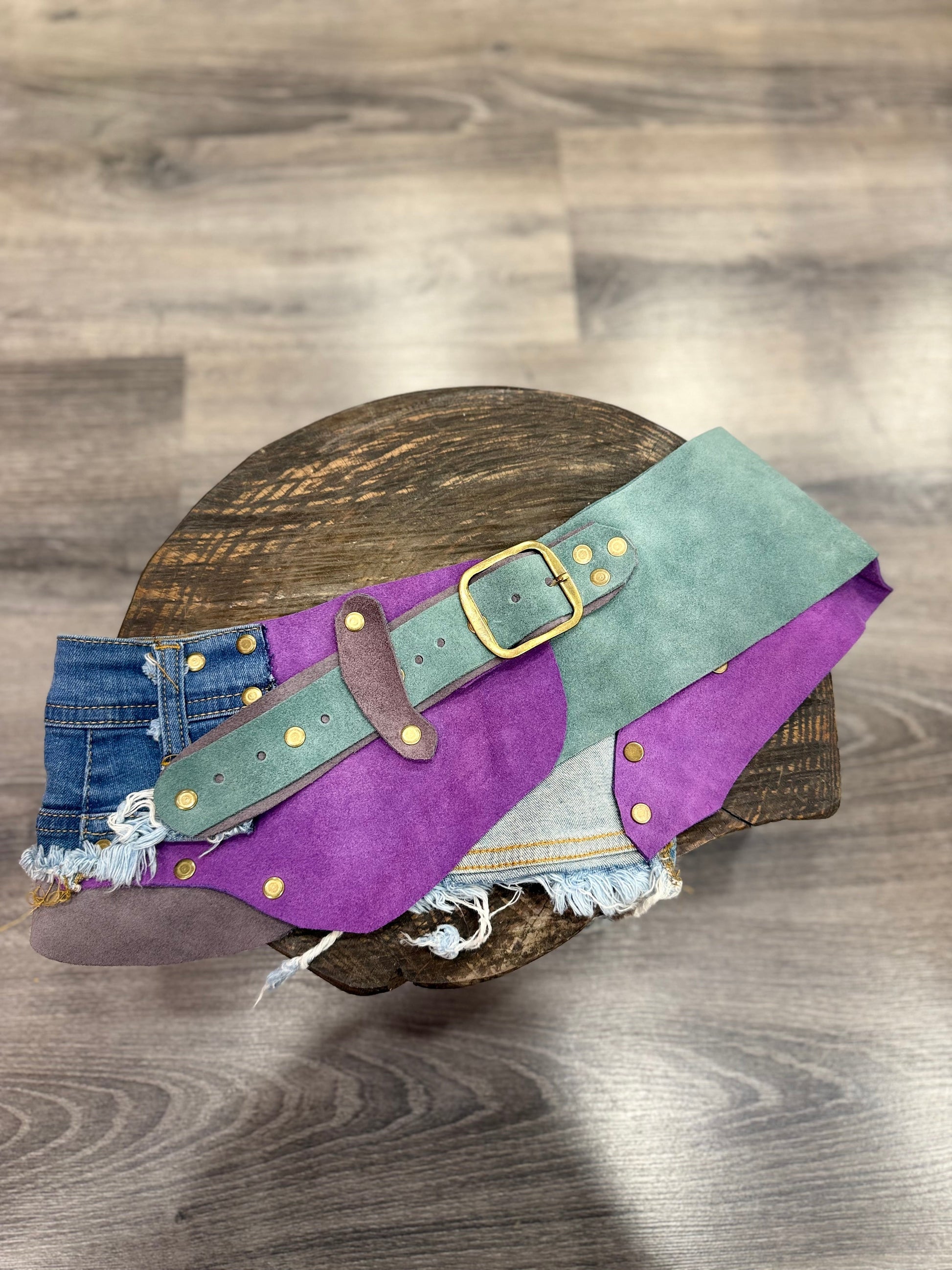 Ambrose Denim Nubuk El Yapımı Kemer – Bohem Tarz Kadın Giyim Tasarım | Yılday Gür Butik
