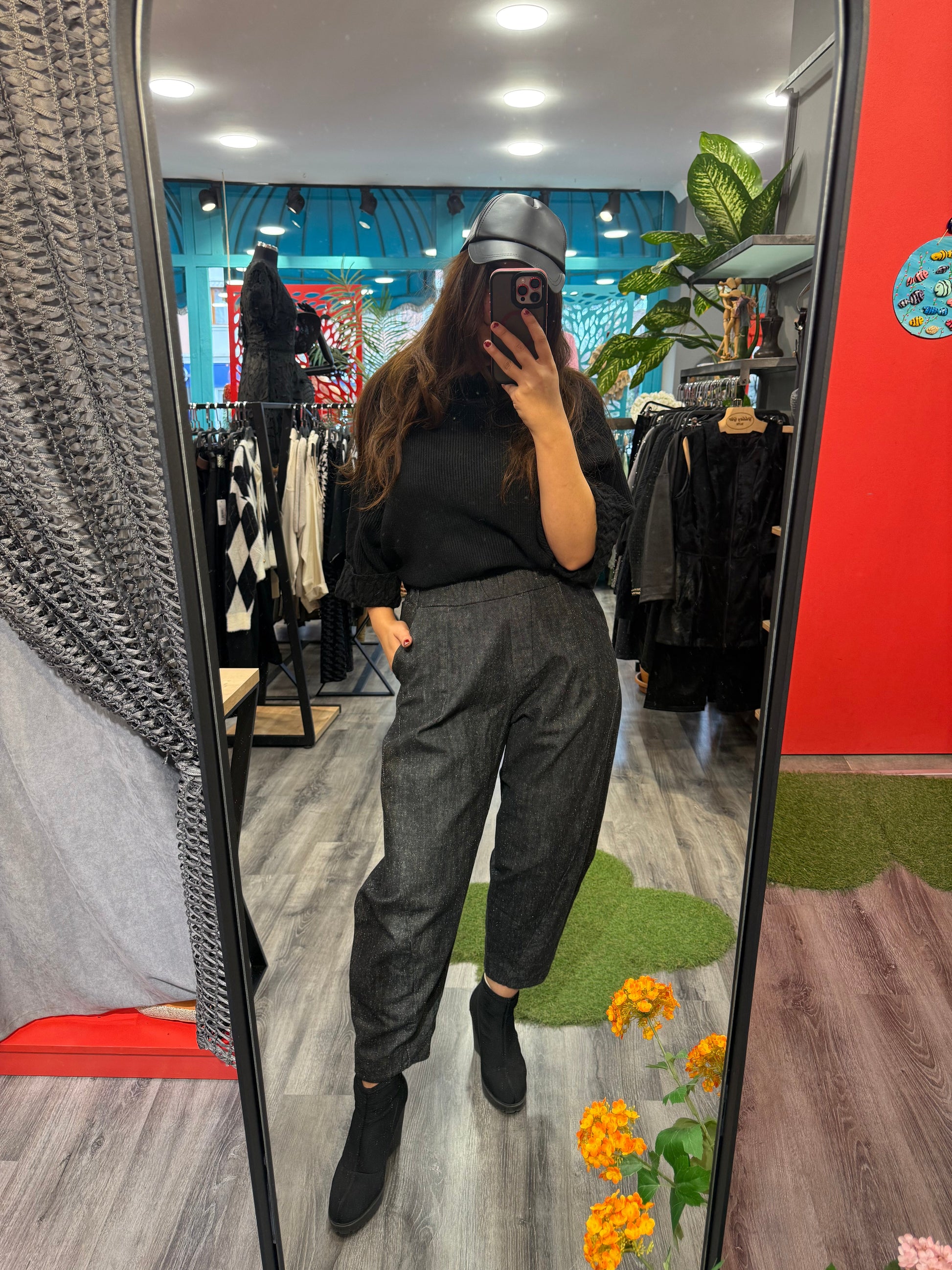 Antrasit Kırçıllı Balon Jean Pantolon – Bohem Tarz Kadın Giyim Tasarım | Yılday Gür Butik