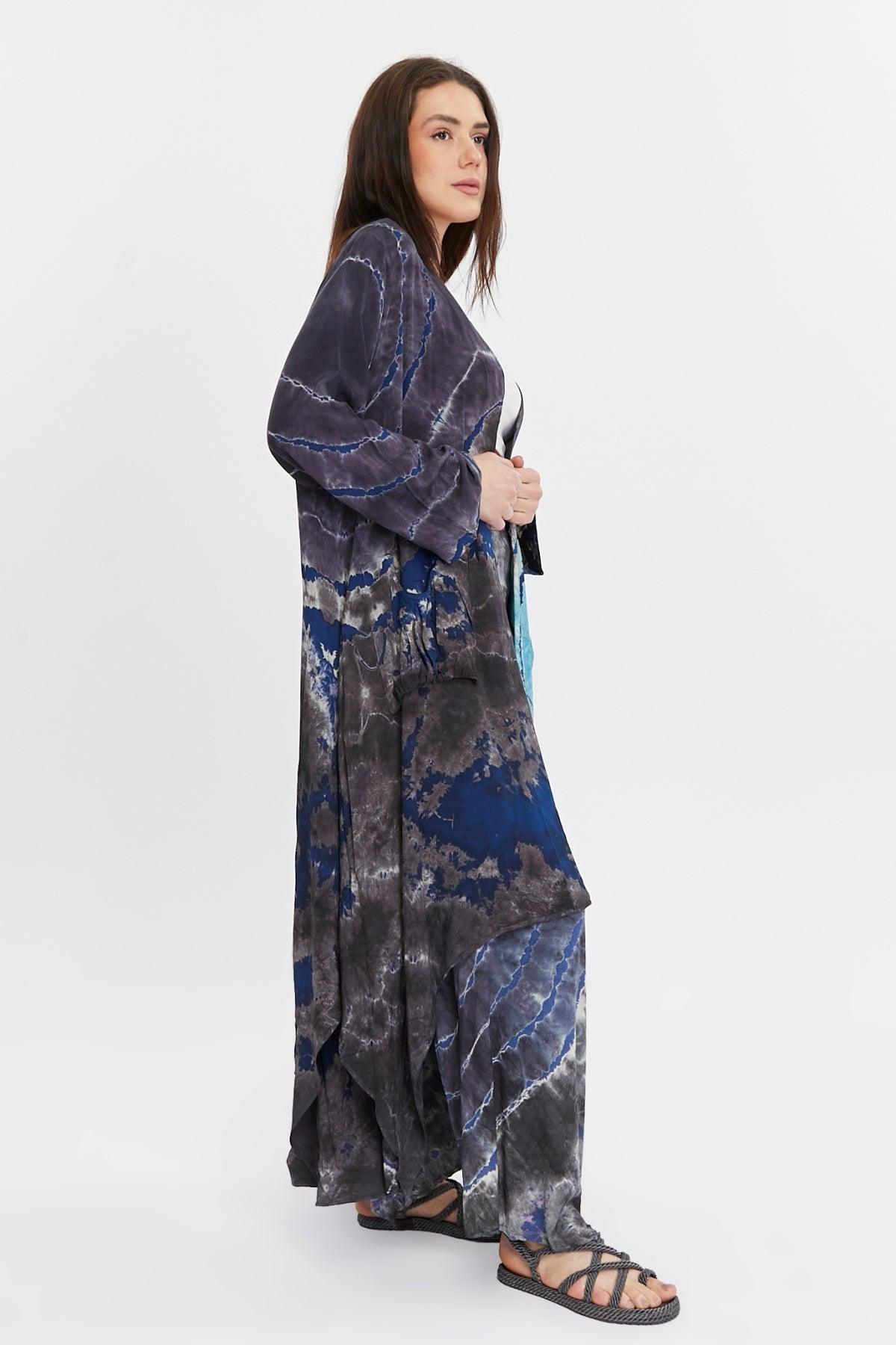 Batik Desenli Mavi Kaftan butik bohem giyim – Yılday Gür Butik Üsküdar Emaar