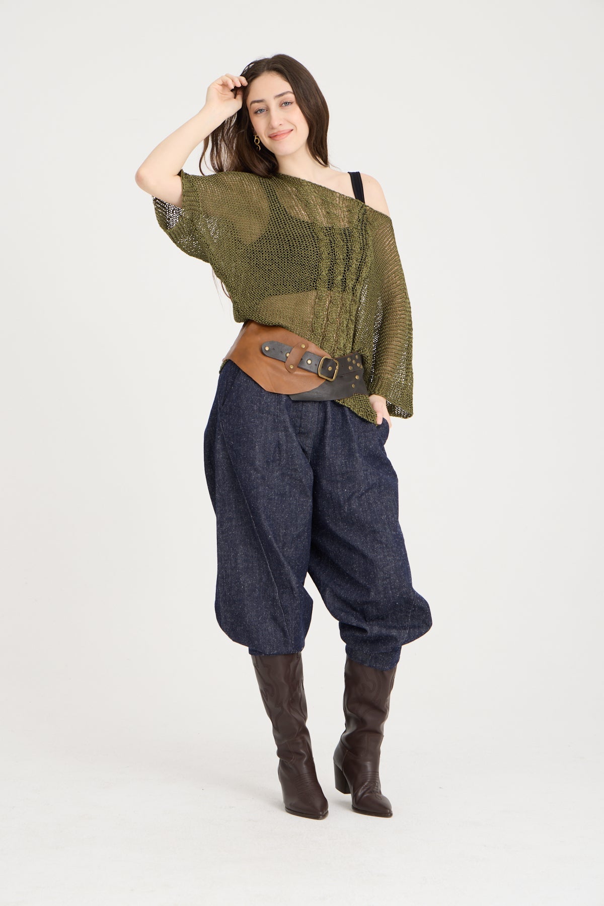 Brownstone El Yapımı Deri Kemer Aksesuar > Kemer butik bohem giyim – Yılday Gür Butik Üsküdar Emaar