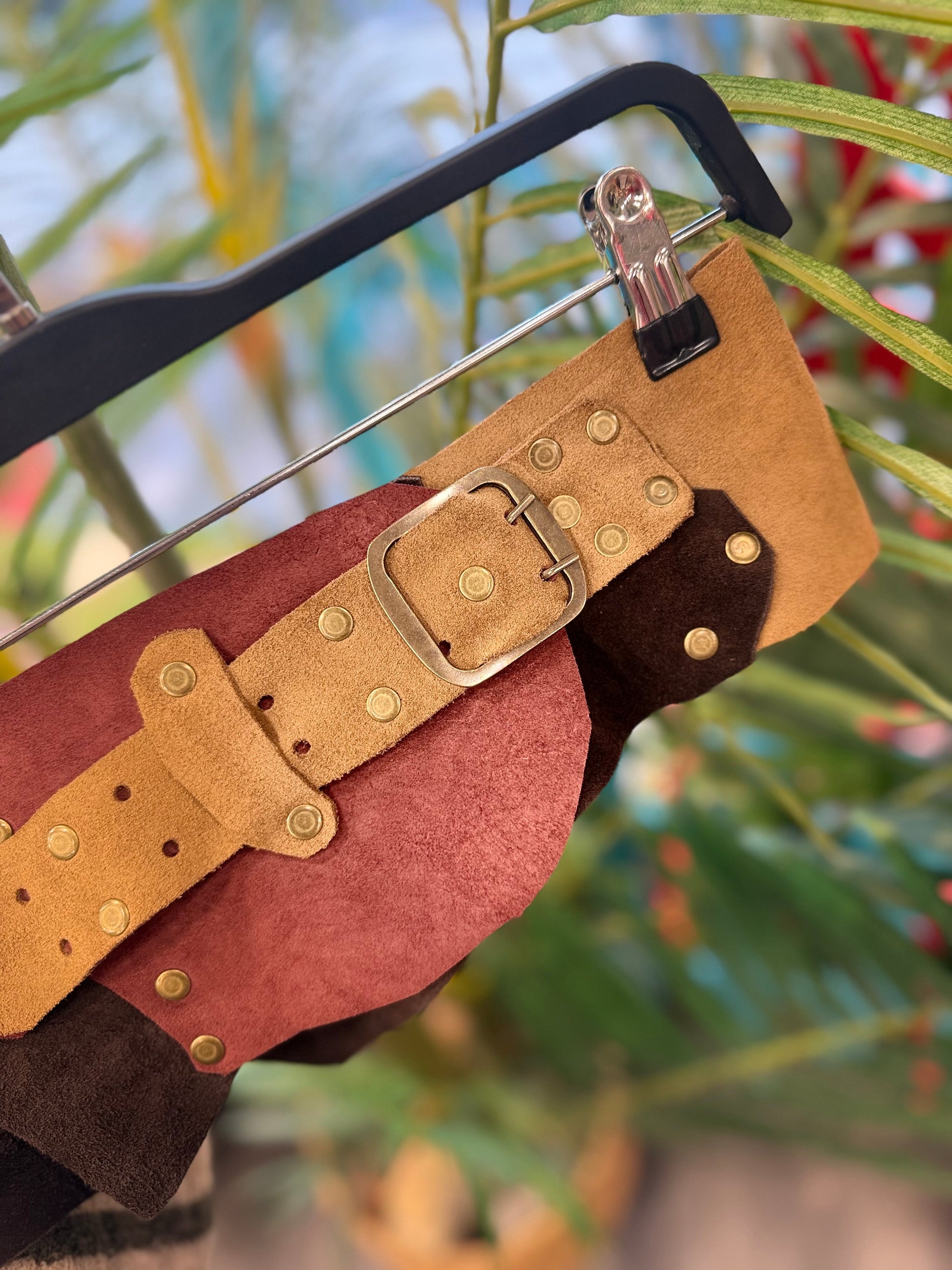 Brunelle Deri Kemer | Çift Tonlu El Yapımı Bohem Tasarım Aksesuar > Kemer butik bohem giyim – Yılday Gür Butik Üsküdar Emaar