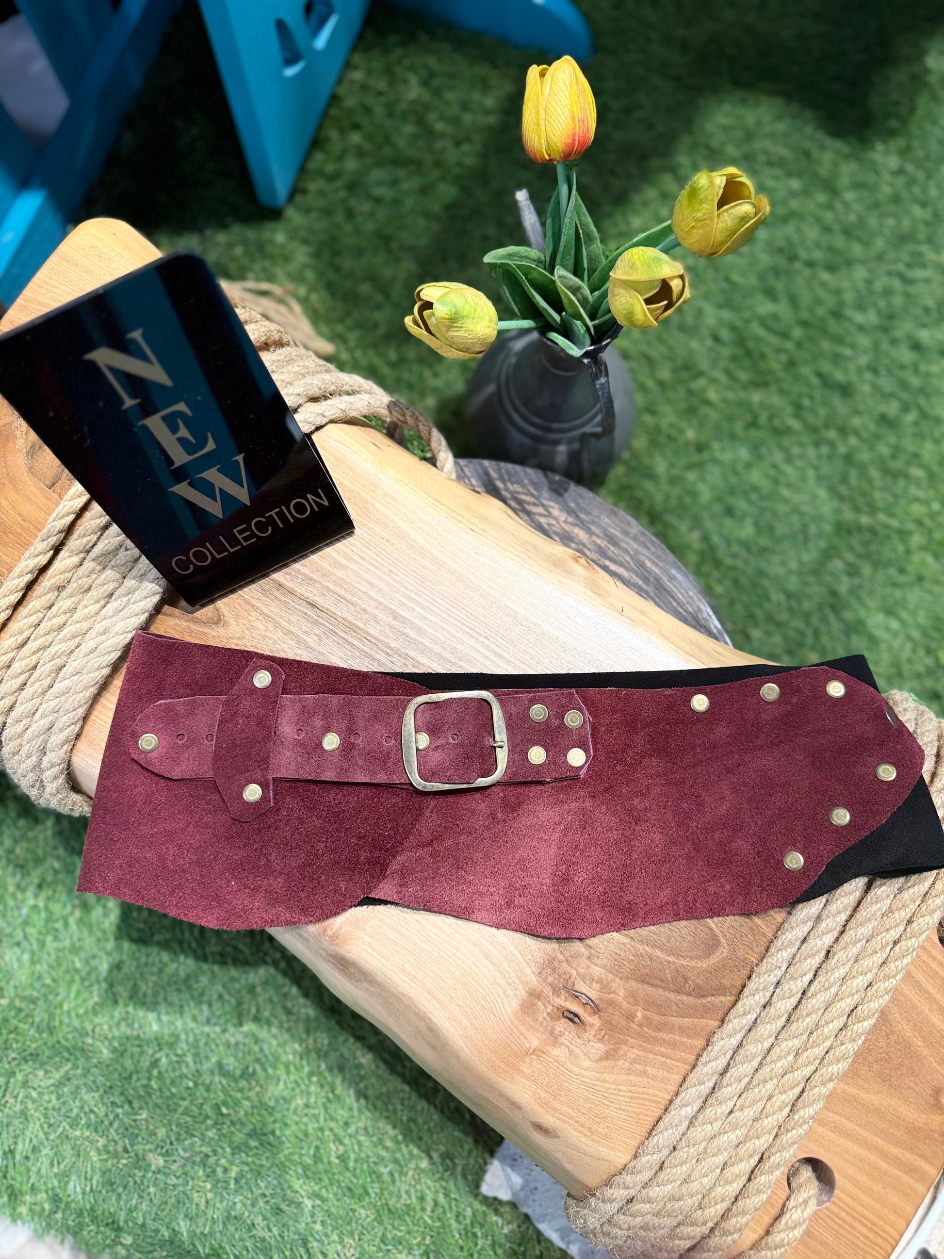 Burgess El Yapımı Nubuk Kemer – Bohem Tarz Kadın Giyim Tasarım | Yılday Gür Butik