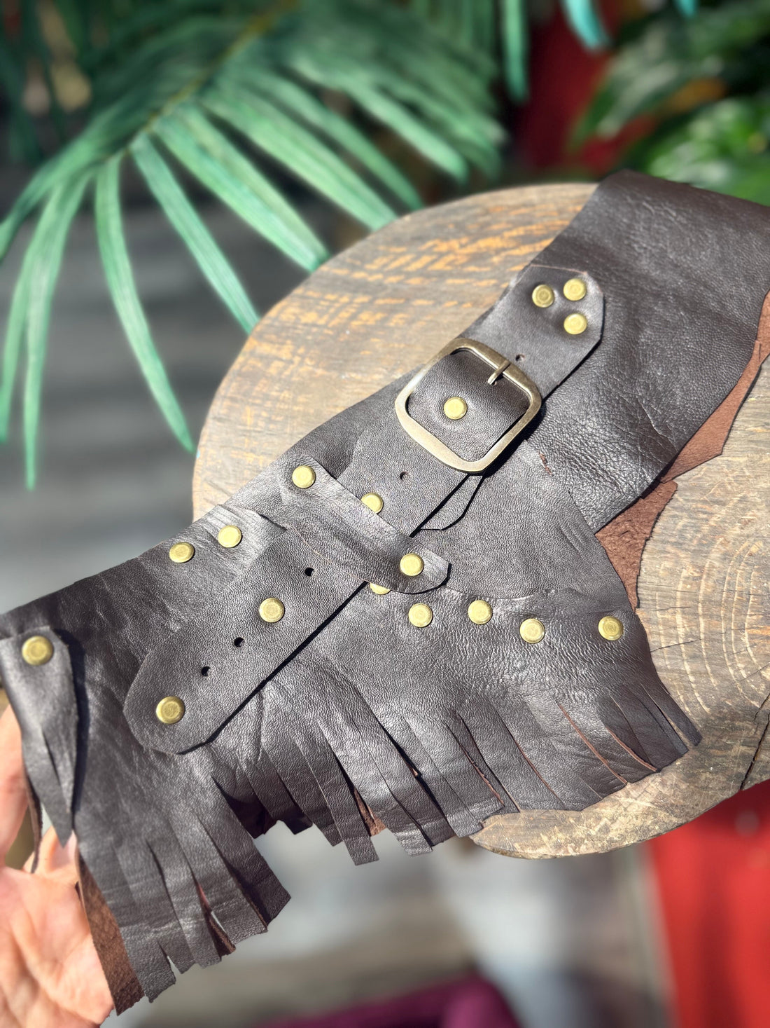 Carter Hakiki Deri El Yapımı Bohem Kemer – Kahverengi Aksesuar > Kemer butik bohem giyim – Yılday Gür Butik Üsküdar Emaar