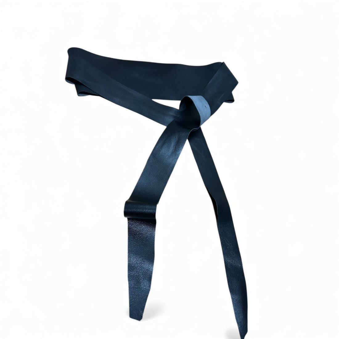 Clara El Yapımı Bağlama Detaylı Deri Kemer Aksesuar > Kemer butik bohem giyim – Yılday Gür Butik Üsküdar Emaar