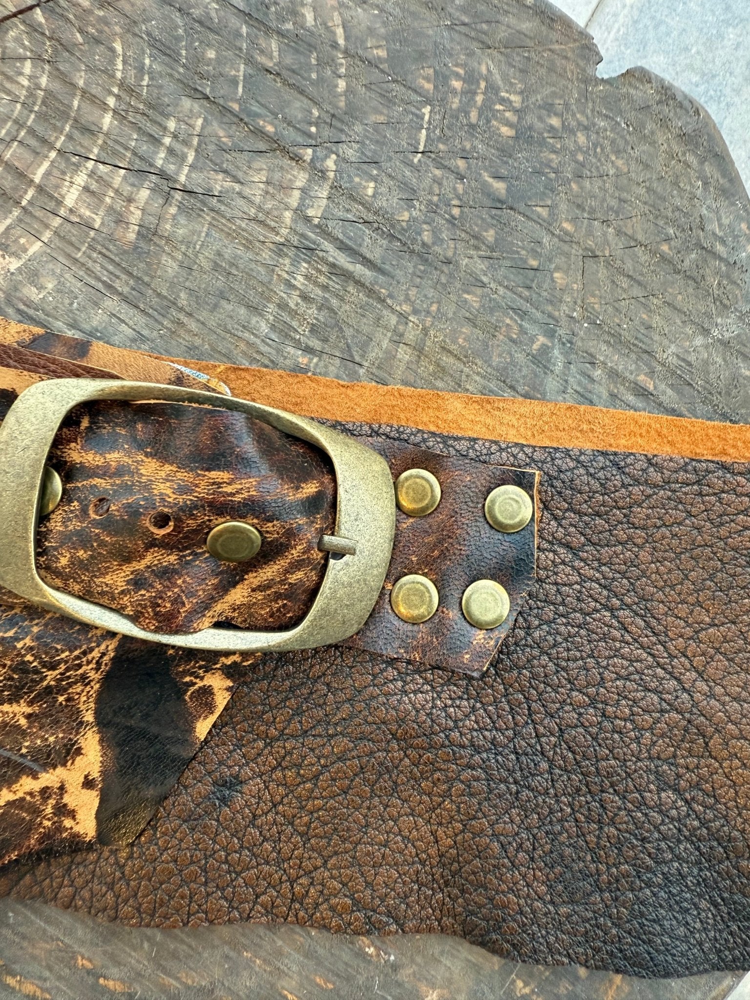 Crazy Horse Vintage Deri Kemer Aksesuarlar butik bohem giyim – Yılday Gür Butik Üsküdar Emaar