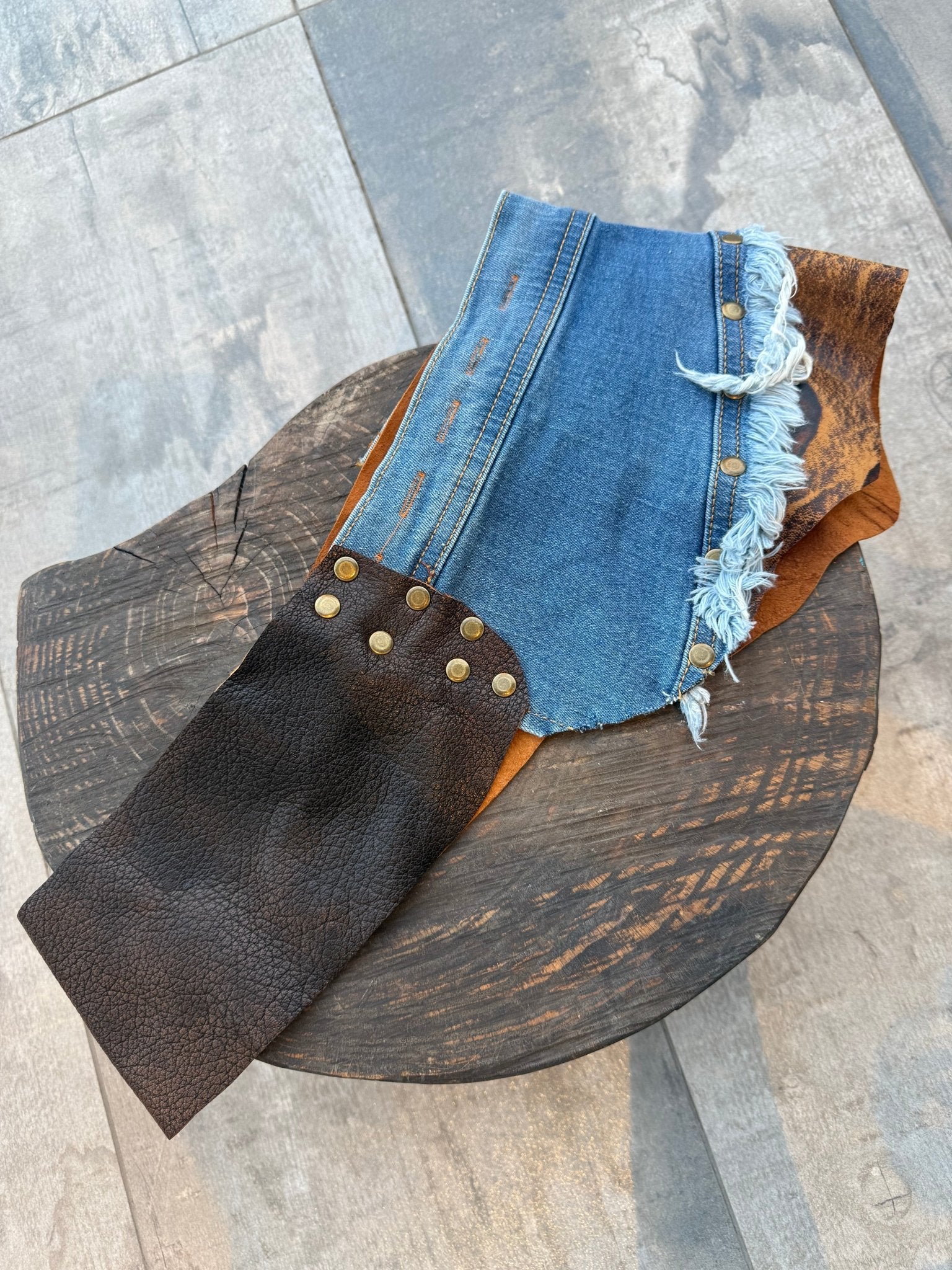 Crazy Horse Vintage Deri Kemer Aksesuarlar butik bohem giyim – Yılday Gür Butik Üsküdar Emaar
