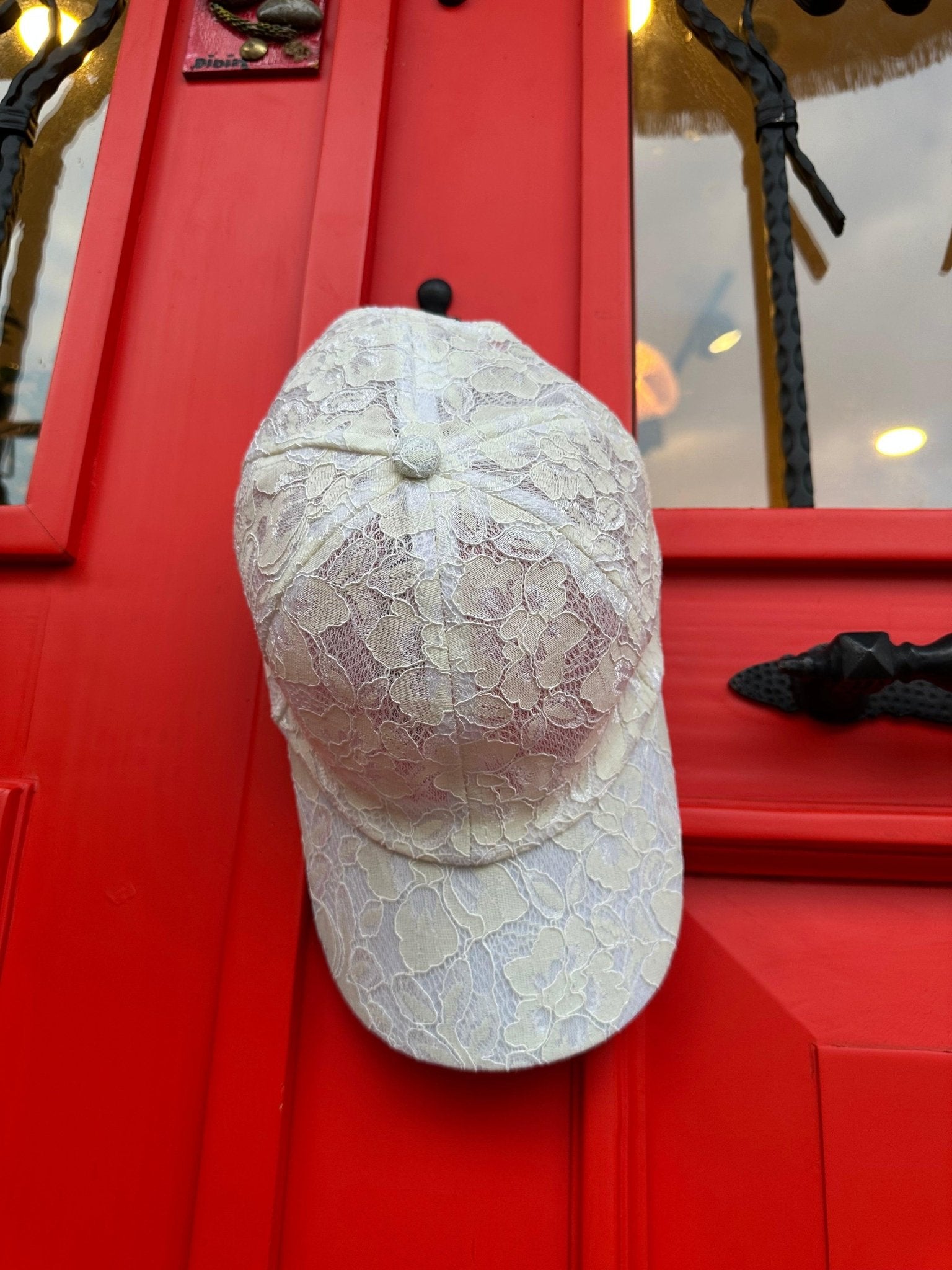 Dantel Detaylı Şapka butik bohem giyim – Yılday Gür Butik Üsküdar Emaar