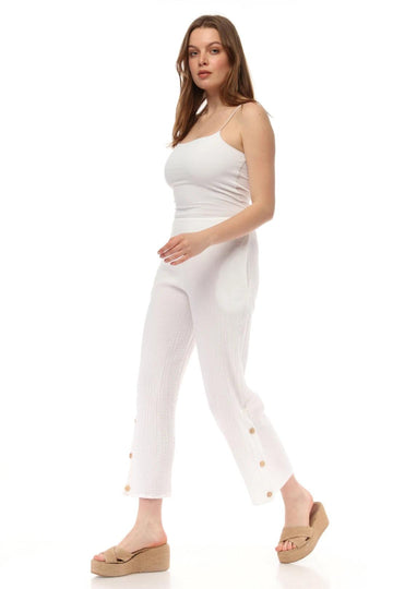 Düğme Detaylı Beyaz Müslin Pantolon Giyim > Alt Giyim > Pantolon butik bohem giyim – Yılday Gür Butik Üsküdar Emaar