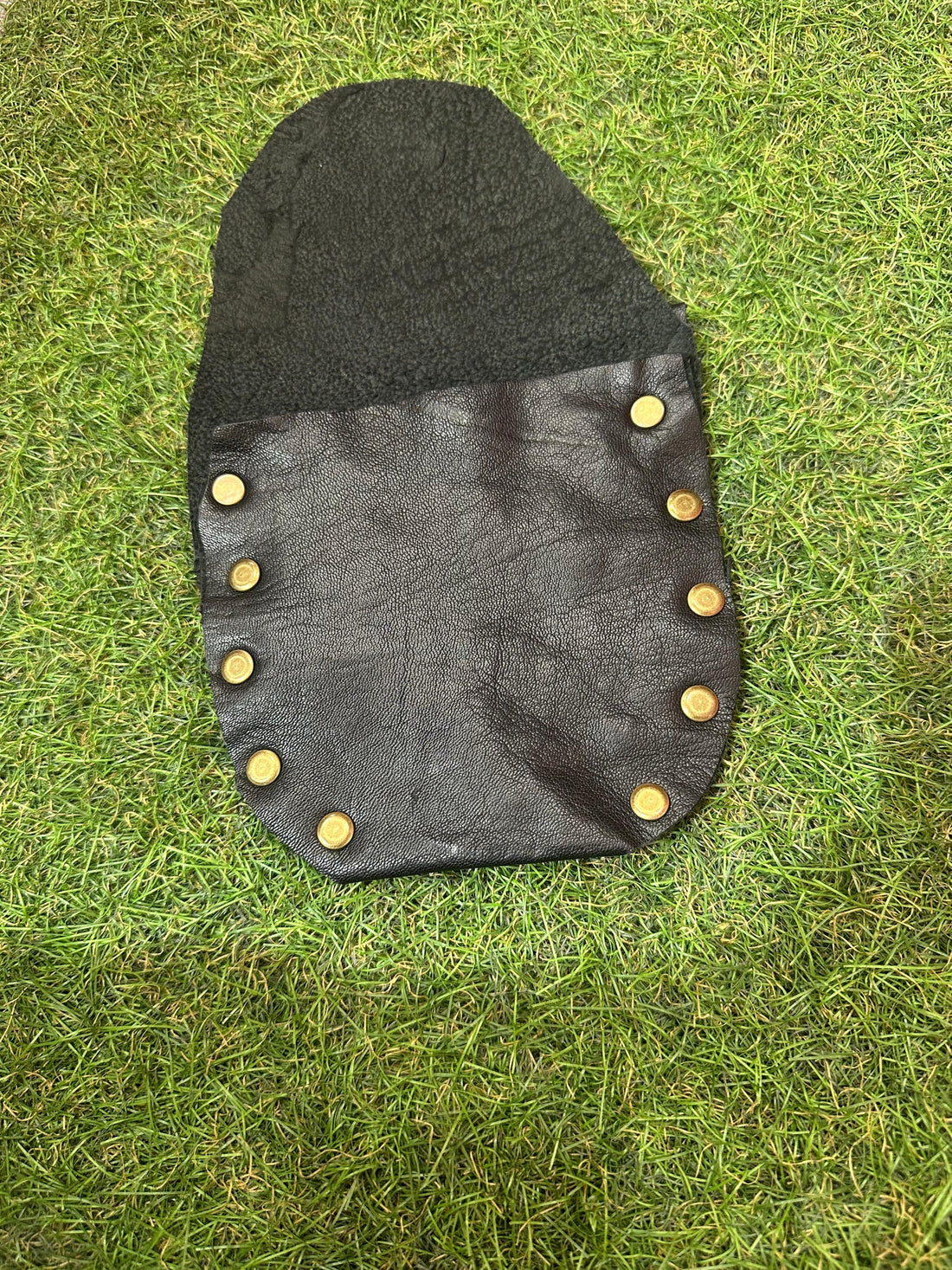 El Yapımı Hakiki Deri Kemer Cebi - Siyah Bohem Bel Aksesuarı Aksesuar > Kemer butik bohem giyim – Yılday Gür Butik Üsküdar Emaar