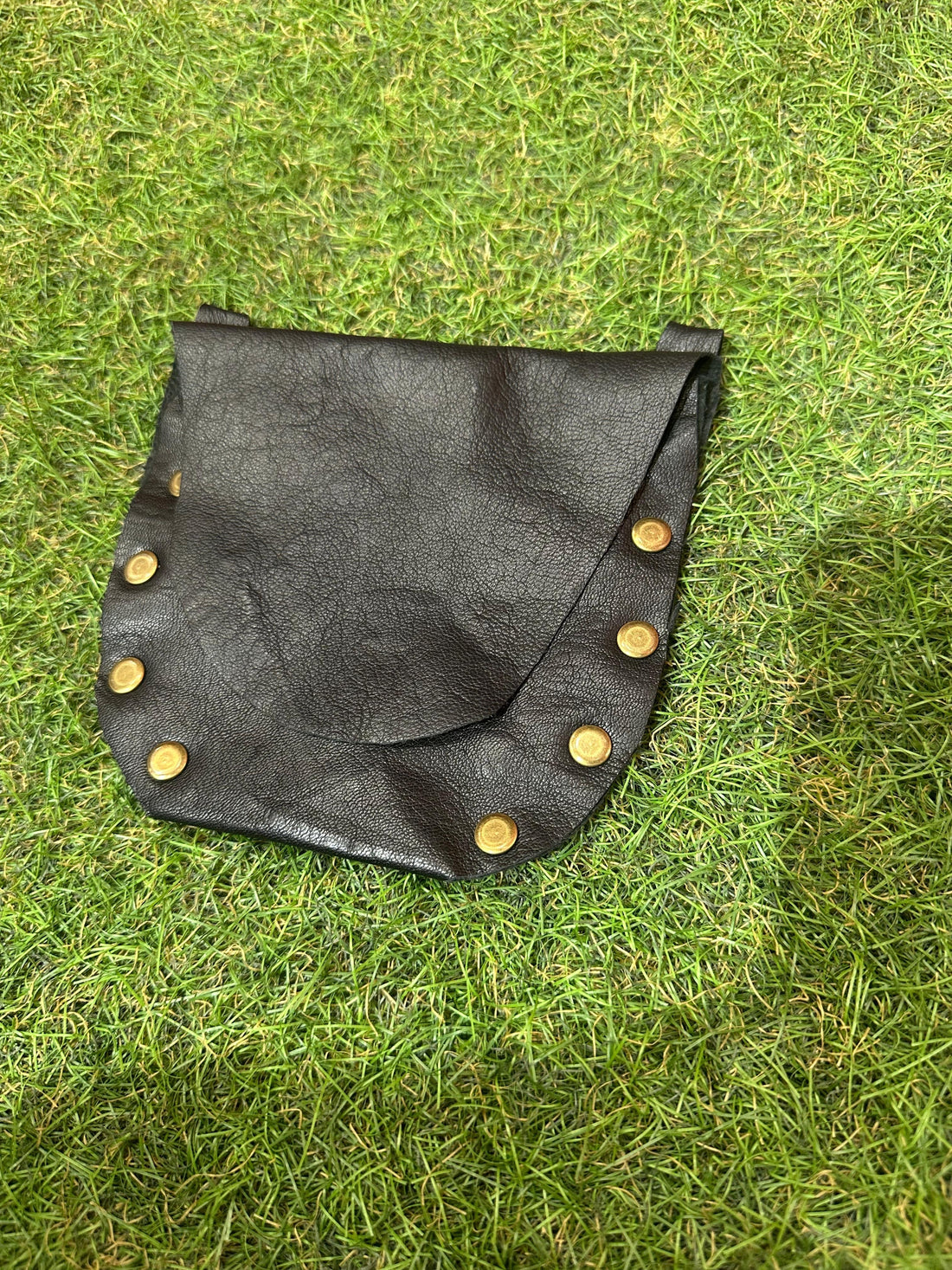 El Yapımı Hakiki Deri Kemer Cebi - Siyah Bohem Bel Aksesuarı Aksesuar > Kemer butik bohem giyim – Yılday Gür Butik Üsküdar Emaar