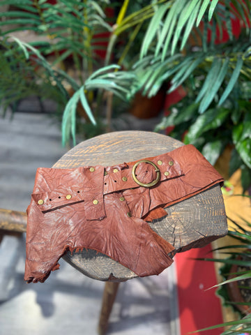 Garnet Özel Tasarım Hakiki Deri El Yapımı Kemer – Koleksiyonluk Model Aksesuar > Kemer butik bohem giyim – Yılday Gür Butik Üsküdar Emaar