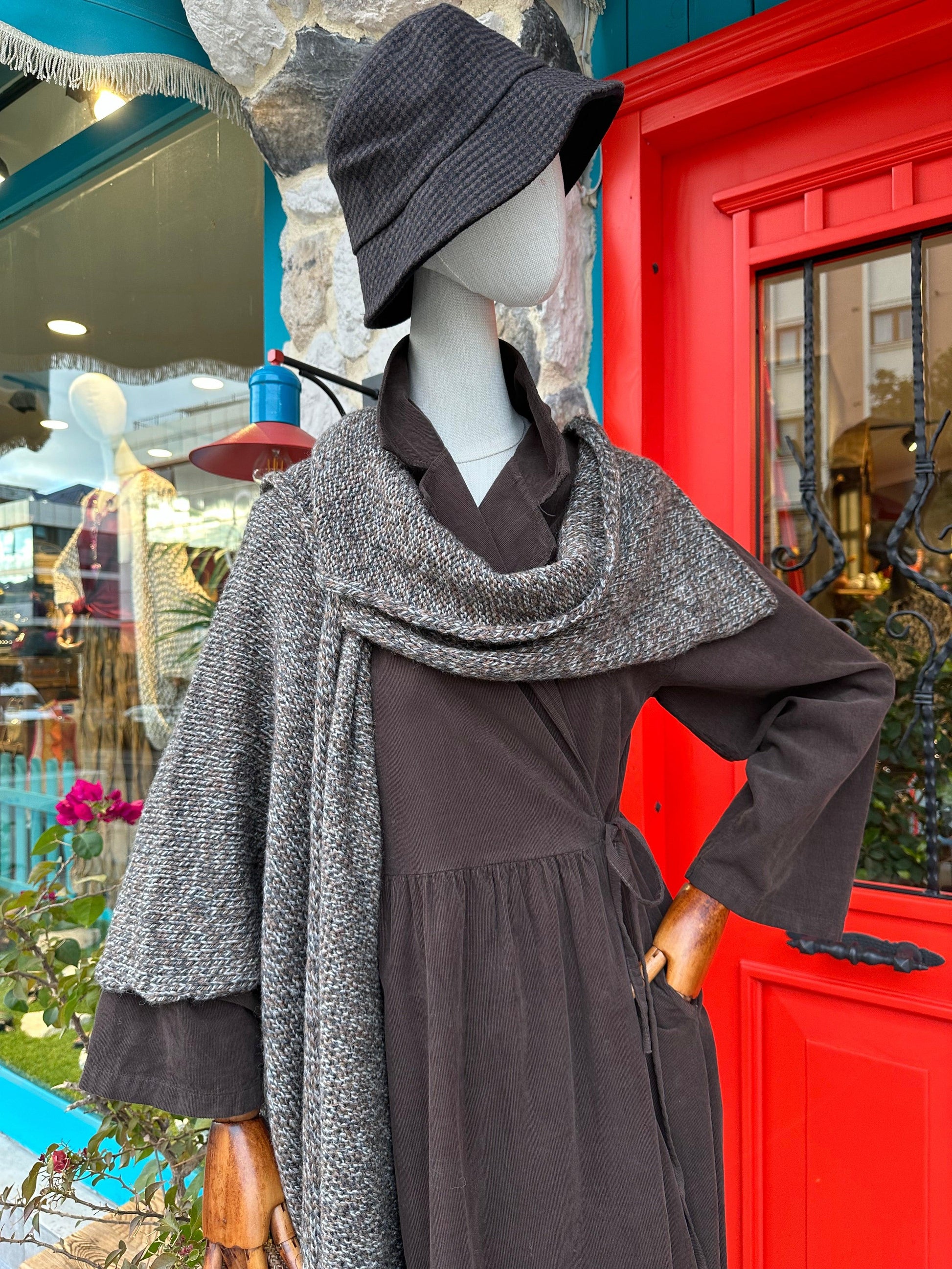 Gömlek Yaka Bağlama Detaylı Kadife Elbise Giyim > Elbise butik bohem giyim – Yılday Gür Butik