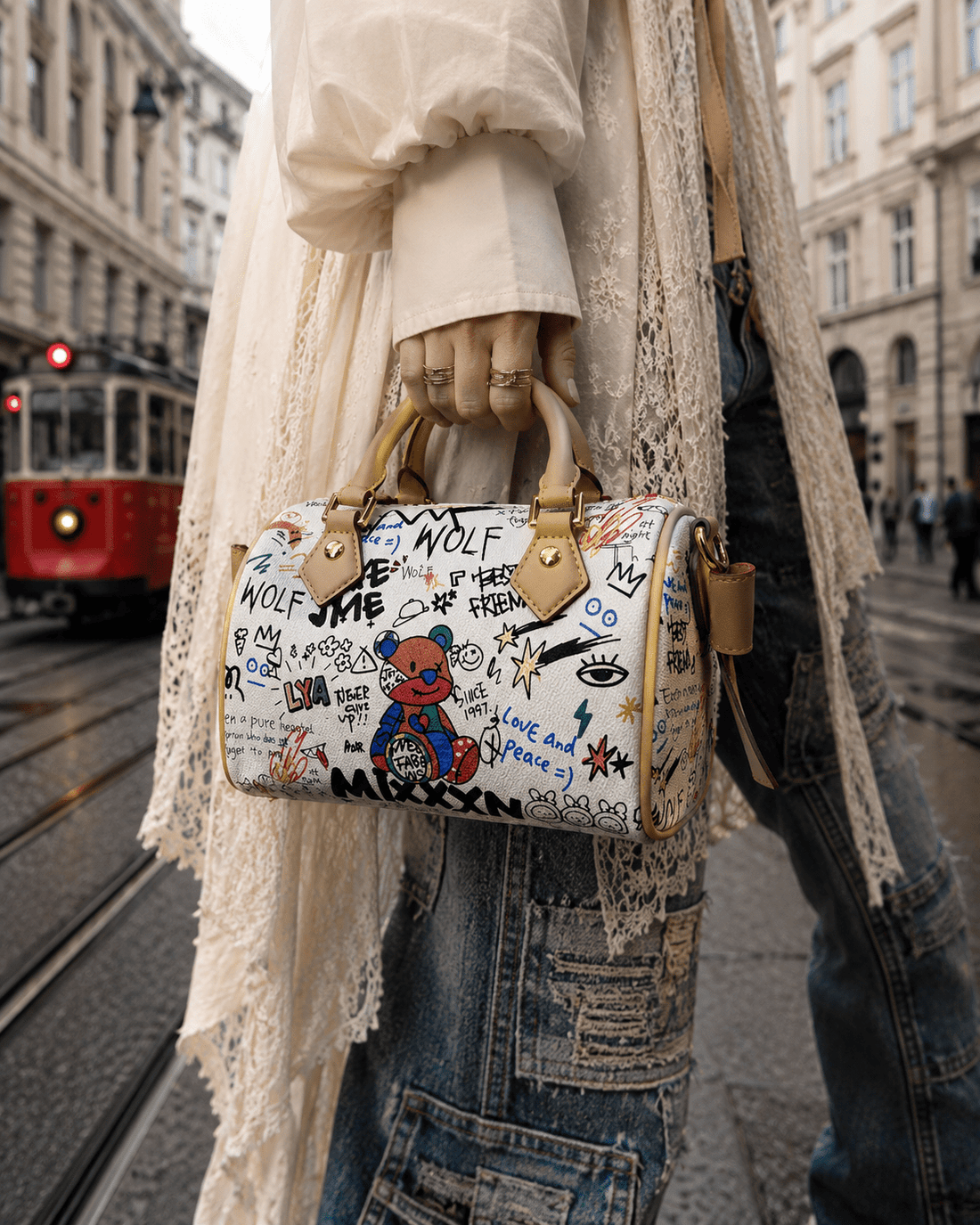 Grafitti Desenli El ve Omuz Çantası - Animal Tasarım – Bohem Tarz Kadın Giyim Tasarım | Yılday Gür Butik