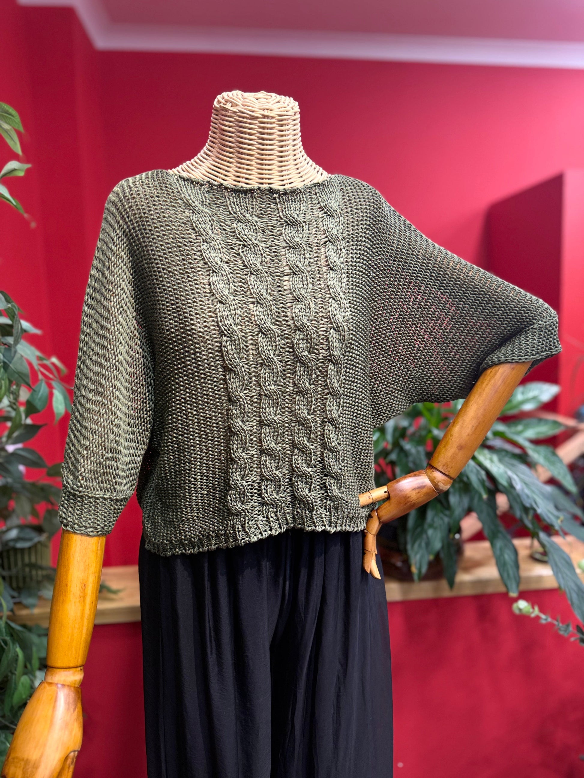 Haki Saç Örgü Triko Kazak Giyim > Üst Giyim > Kazak & Hırka > Kazak butik bohem giyim – Yılday Gür Butik Üsküdar Emaar