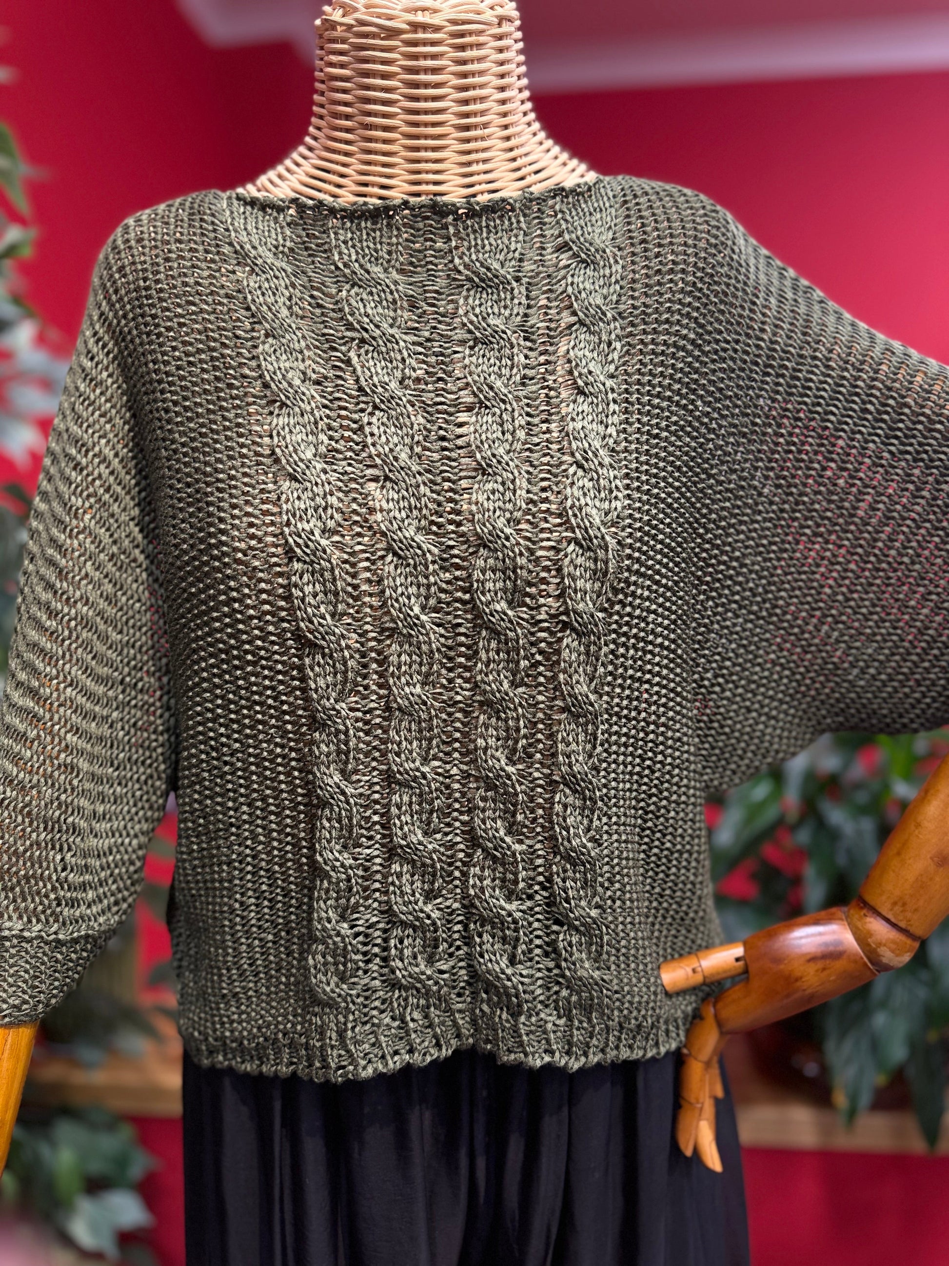 Haki Saç Örgü Triko Kazak Giyim > Üst Giyim > Kazak & Hırka > Kazak butik bohem giyim – Yılday Gür Butik Üsküdar Emaar