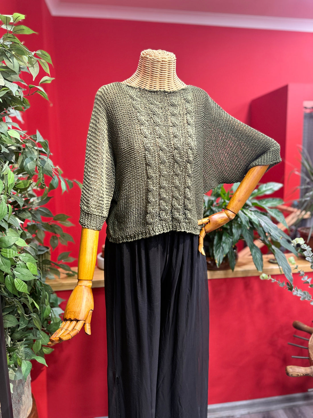 Haki Saç Örgü Triko Kazak Giyim > Üst Giyim > Kazak & Hırka > Kazak butik bohem giyim – Yılday Gür Butik Üsküdar Emaar