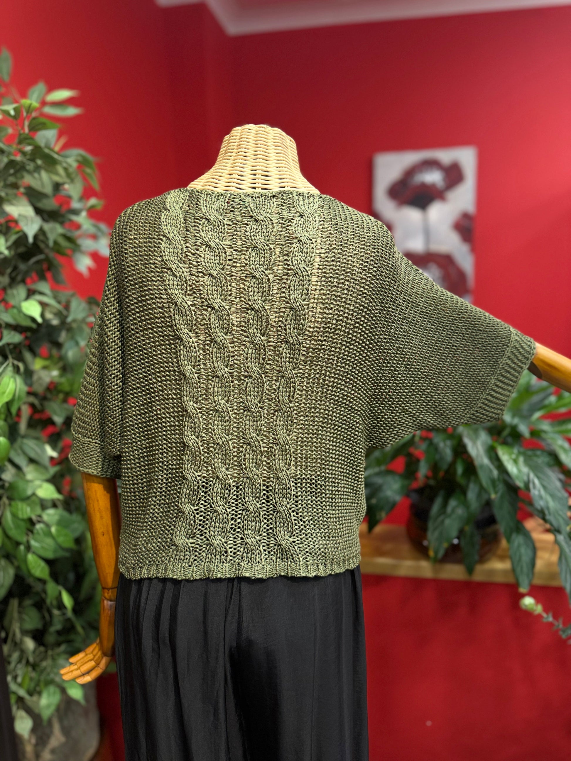 Haki Saç Örgü Triko Kazak Giyim > Üst Giyim > Kazak & Hırka > Kazak butik bohem giyim – Yılday Gür Butik Üsküdar Emaar