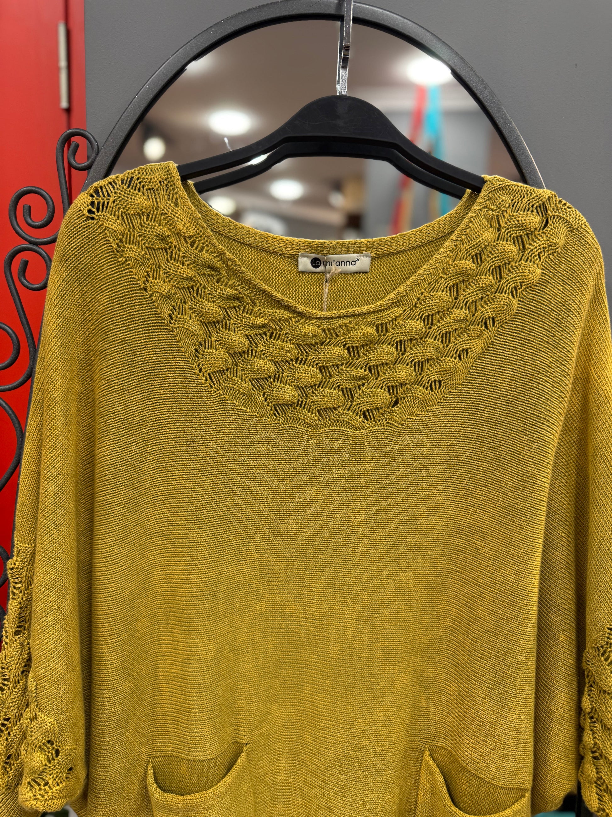 Hardal Sarısı Cep Detaylı Ajurlu Yaka Triko Kazak Giyim > Üst Giyim > Kazak & Hırka > Kazak butik bohem giyim – Yılday Gür Butik Üsküdar Emaar