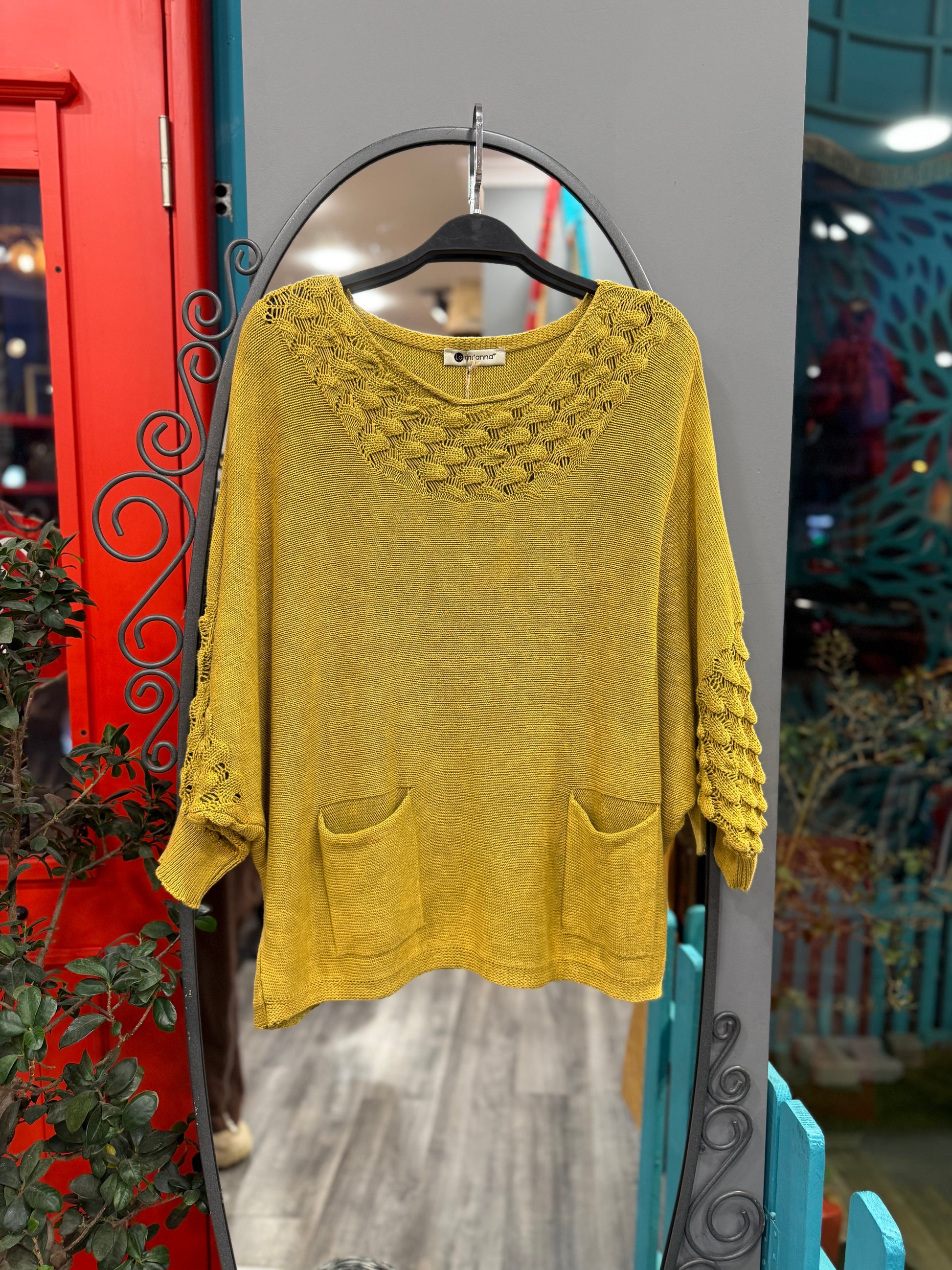 Hardal Sarısı Cep Detaylı Ajurlu Yaka Triko Kazak Giyim > Üst Giyim > Kazak & Hırka > Kazak butik bohem giyim – Yılday Gür Butik Üsküdar Emaar