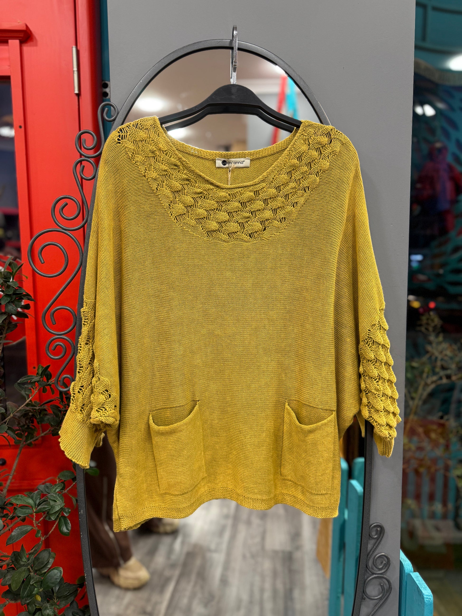 Hardal Sarısı Cep Detaylı Ajurlu Yaka Triko Kazak Giyim > Üst Giyim > Kazak & Hırka > Kazak butik bohem giyim – Yılday Gür Butik Üsküdar Emaar