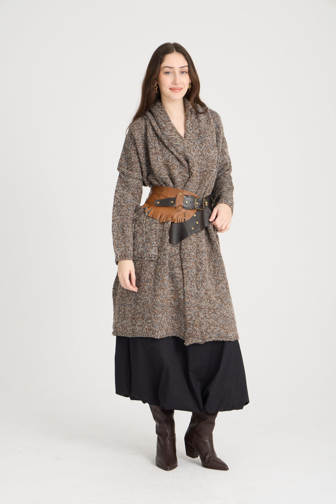 Harmony El Yapımı Püsküllü Deri Kemer Aksesuar > Kemer butik bohem giyim – Yılday Gür Butik Üsküdar Emaar