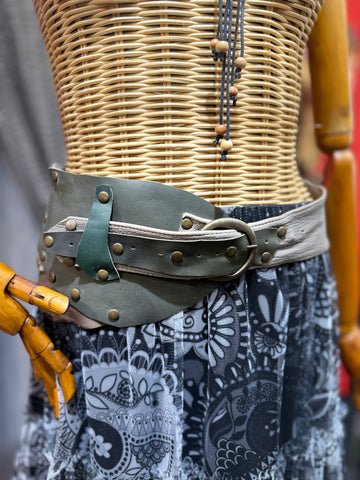 Ivy Deri Kemer | Yeşil Ton Hakiki Deri El Yapımı Bohem Bel Kemer