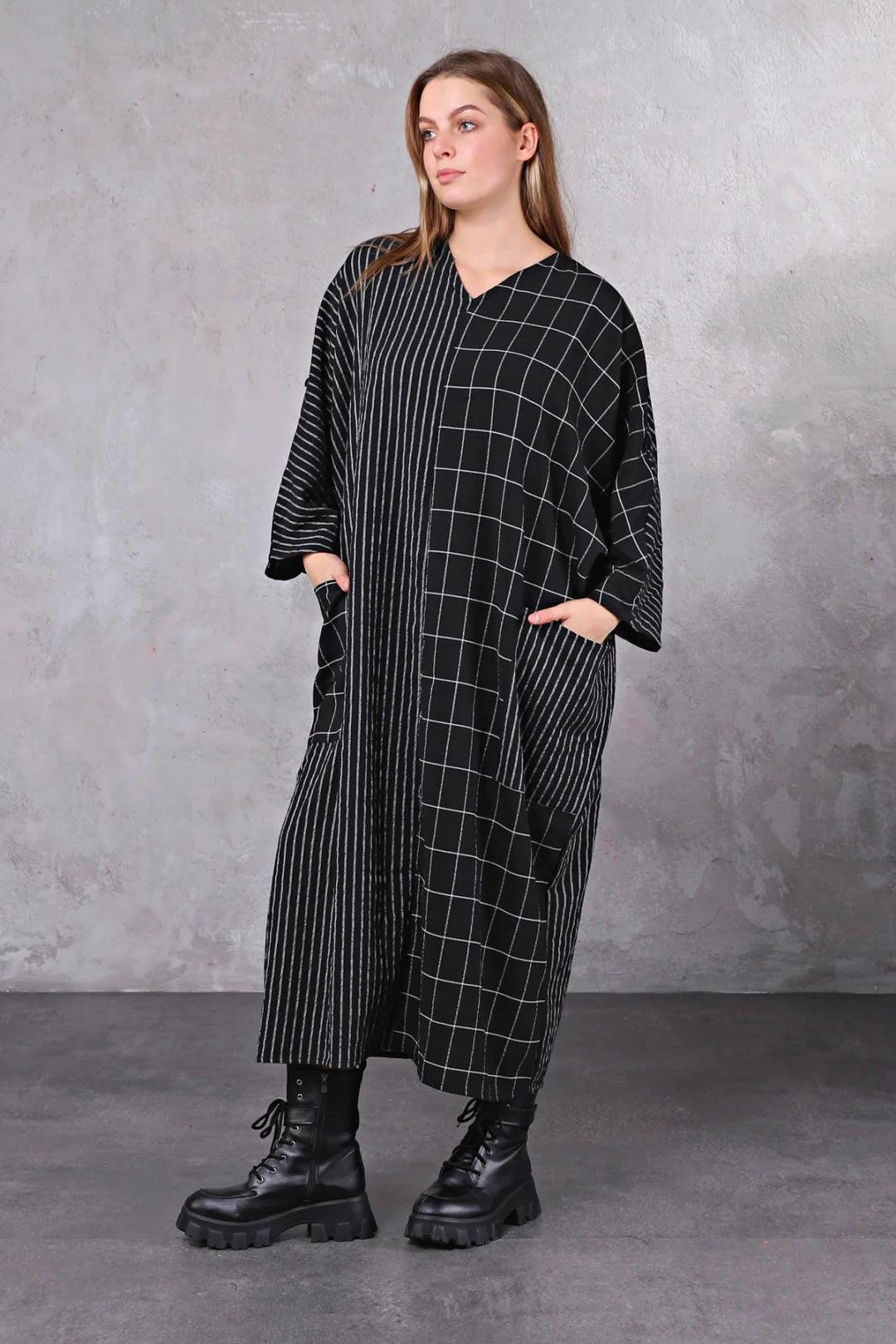 Striped Square Patterned Oversize Pocket Dress