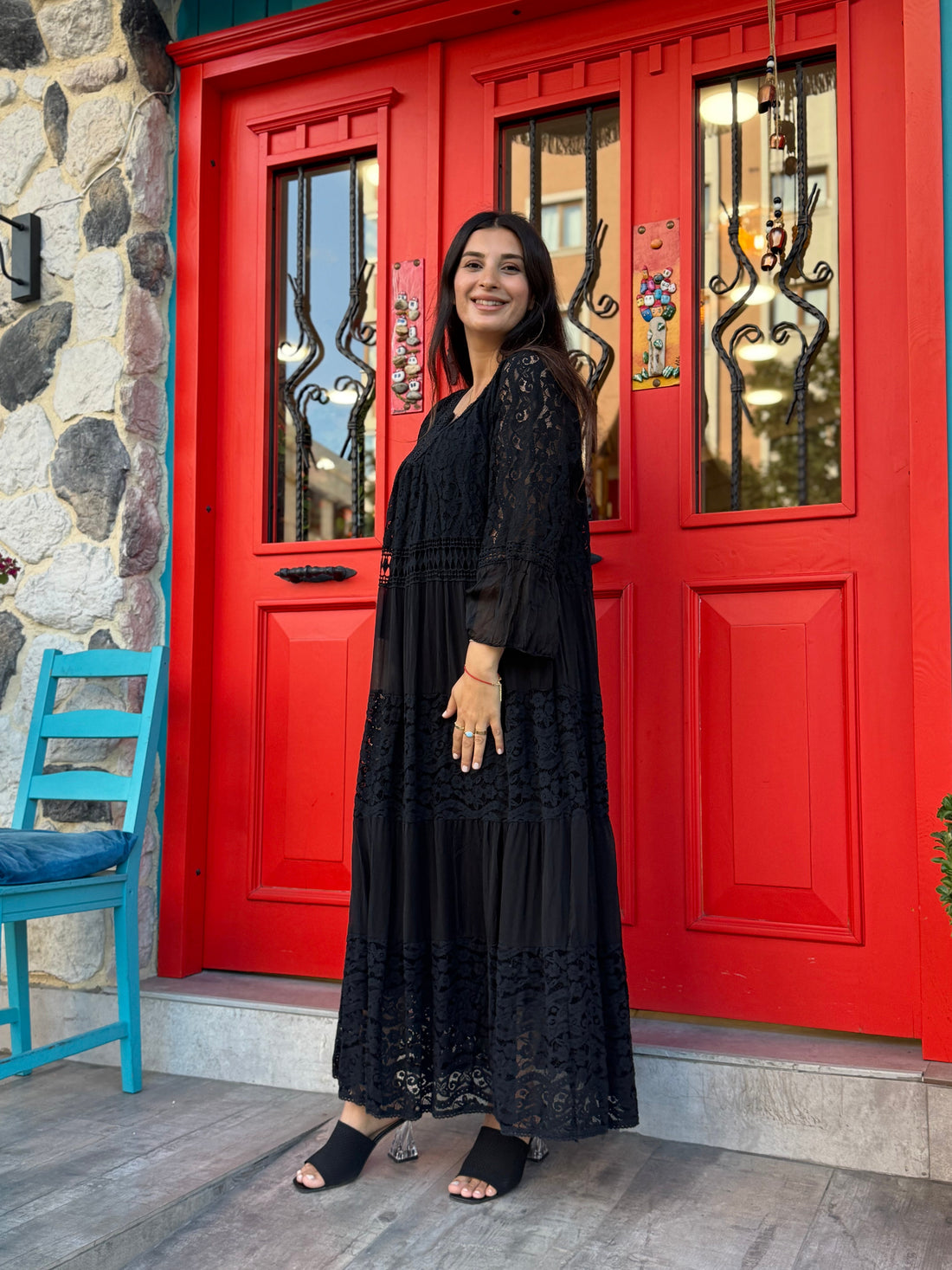 İtalyan İpek Elbise - Pul İşlemeli ve Dantel Detaylı Siyah Tasarım Giyim > Elbise butik bohem giyim – Yılday Gür Butik Üsküdar Emaar