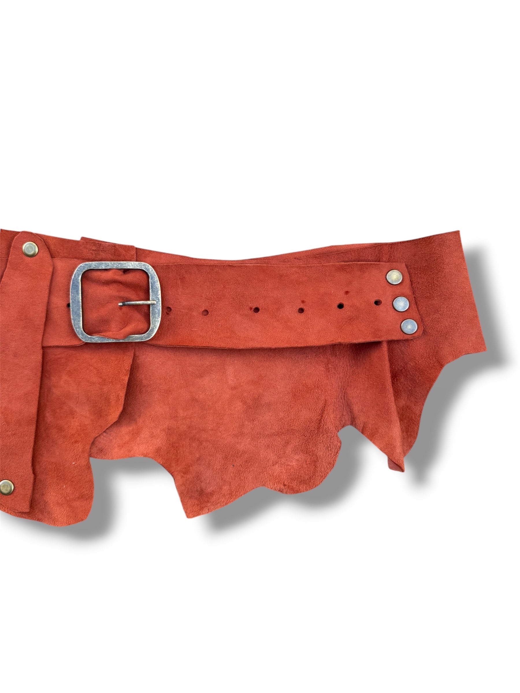 Kadın Terracotta Asimetrik Nubuk Deri Kemer - Marais El Yapımı Tasarım – Bohem Tarz Kadın Giyim Tasarım | Yılday Gür Butik