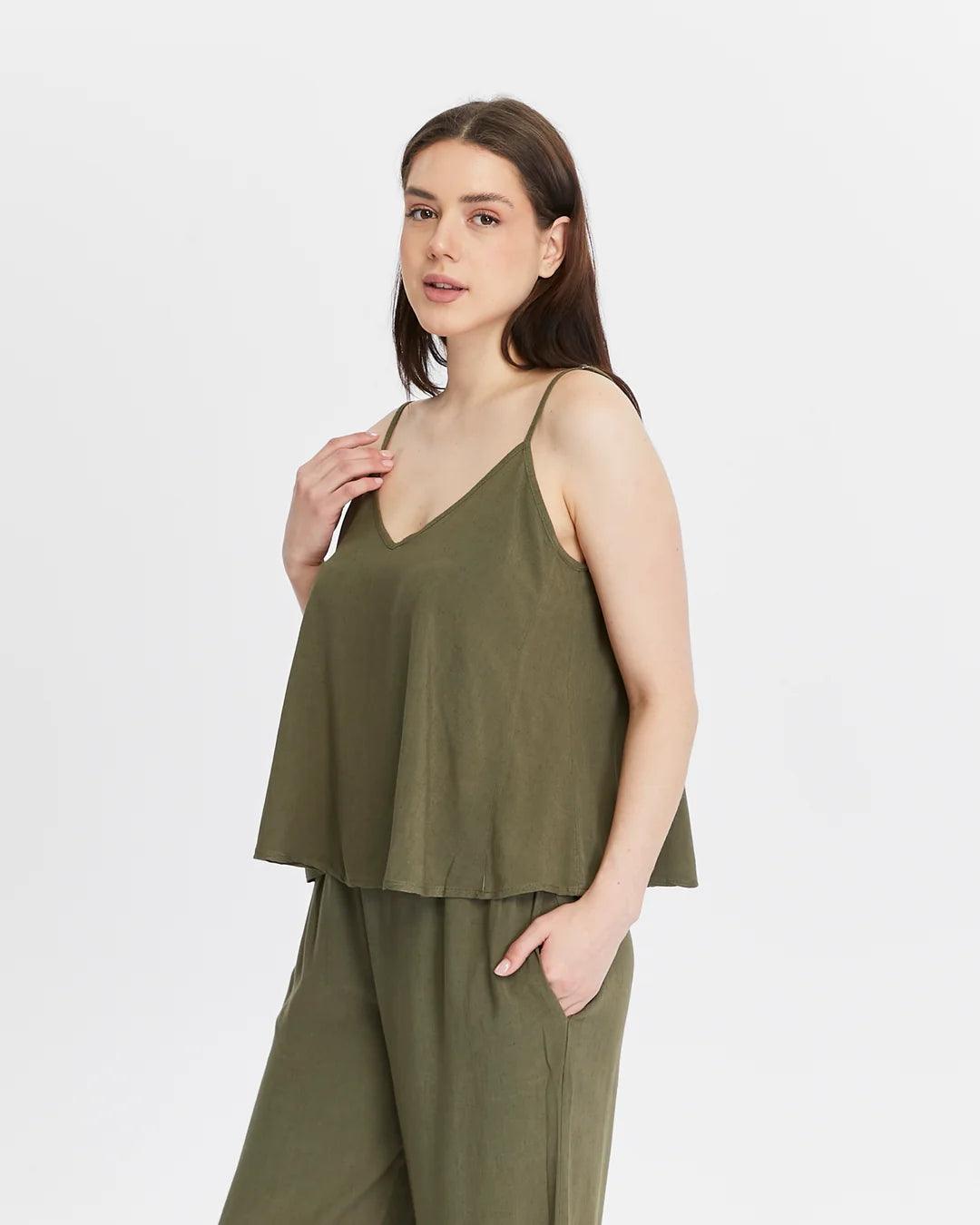 Keten Askılı Haki Bluz - Doğal ve Şık Tasarım butik bohem giyim – Yılday Gür Butik Üsküdar Emaar