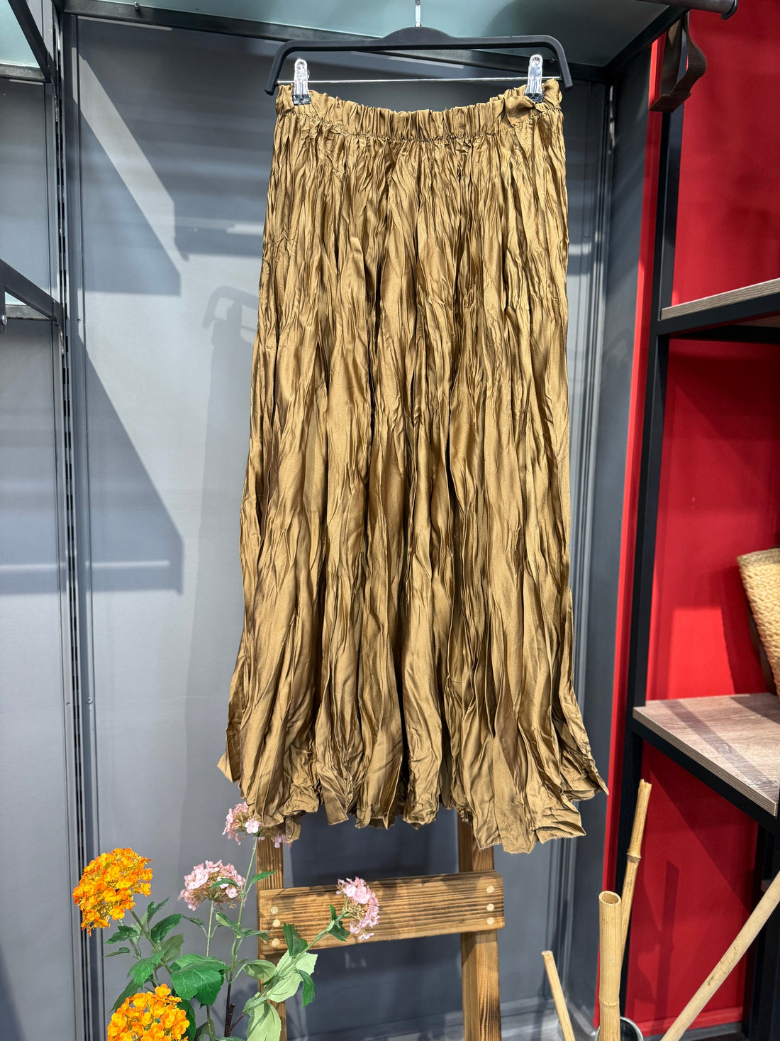 Kırışık Kumaş Clash Vizon Maxi Etek - Bohem Dokulu Maxi Etek Etek butik bohem giyim – Yılday Gür Butik Üsküdar Emaar