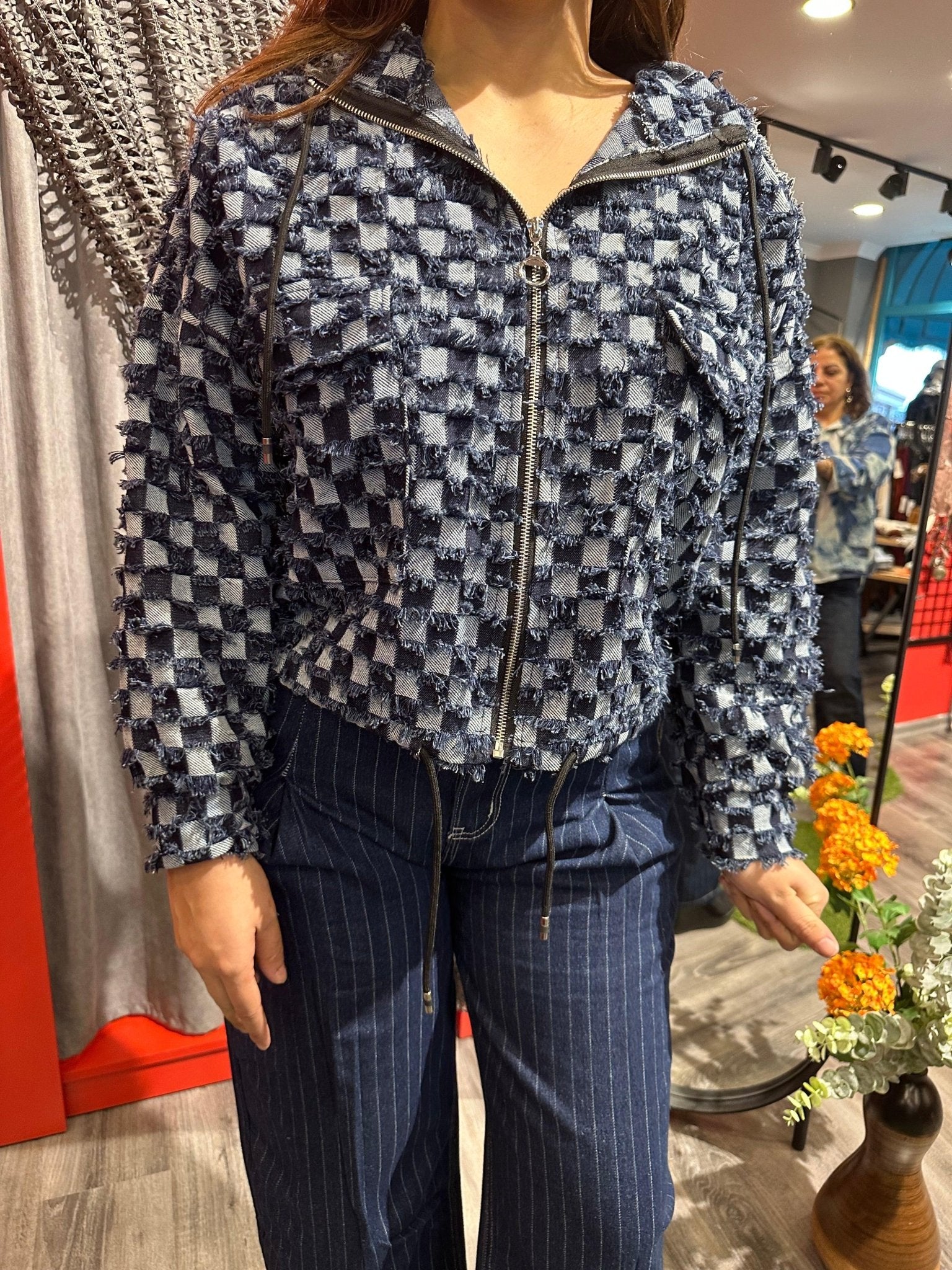 Lacivert Ekoseli Spor Ceket - İthal ve Şık Tasarım butik bohem giyim – Yılday Gür Butik Üsküdar Emaar