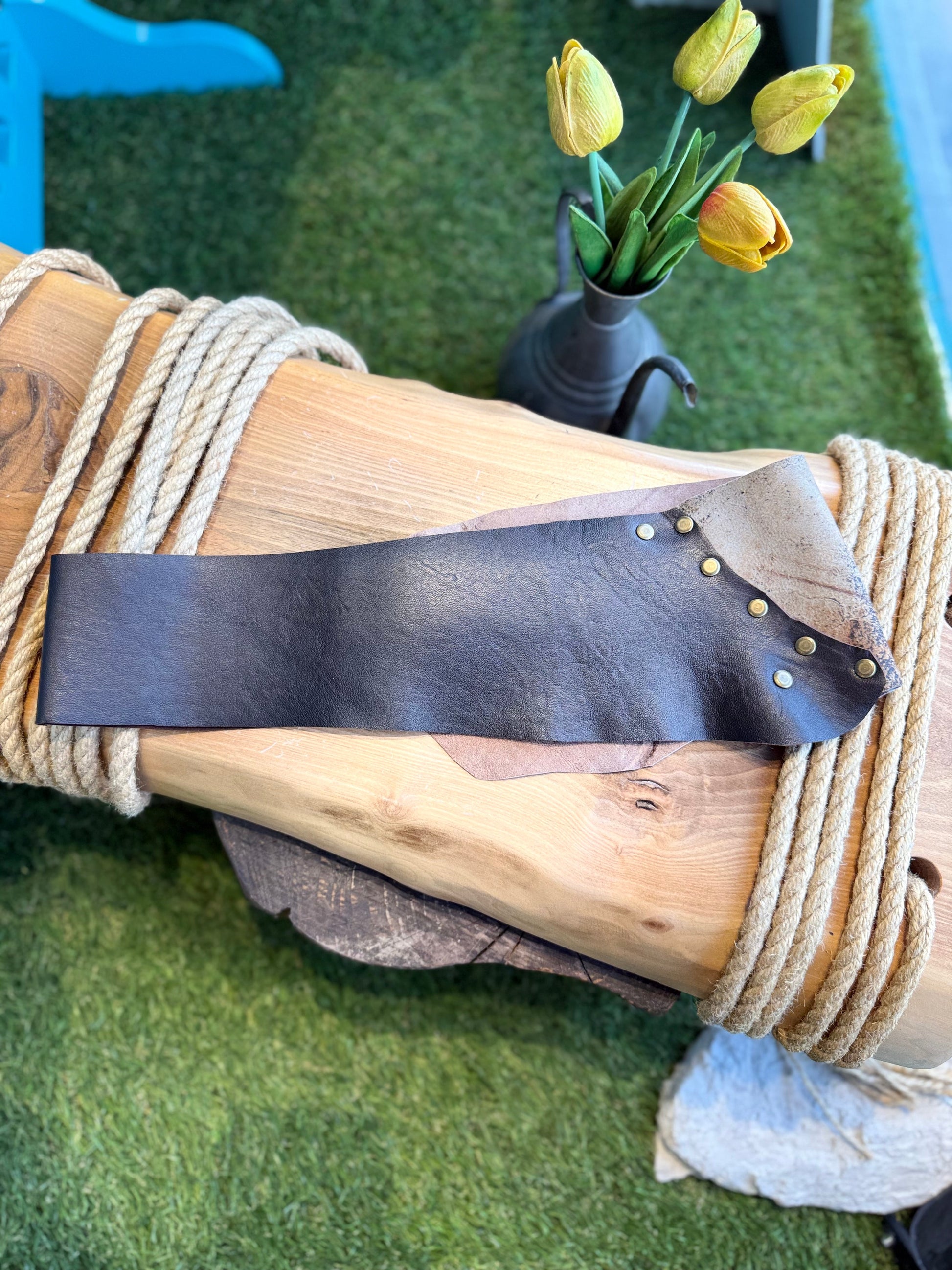 Leopold El Yapımı Eskitme Hakiki Deri Bohem Korse Kemer – Bohem Tarz Kadın Giyim Tasarım | Yılday Gür Butik