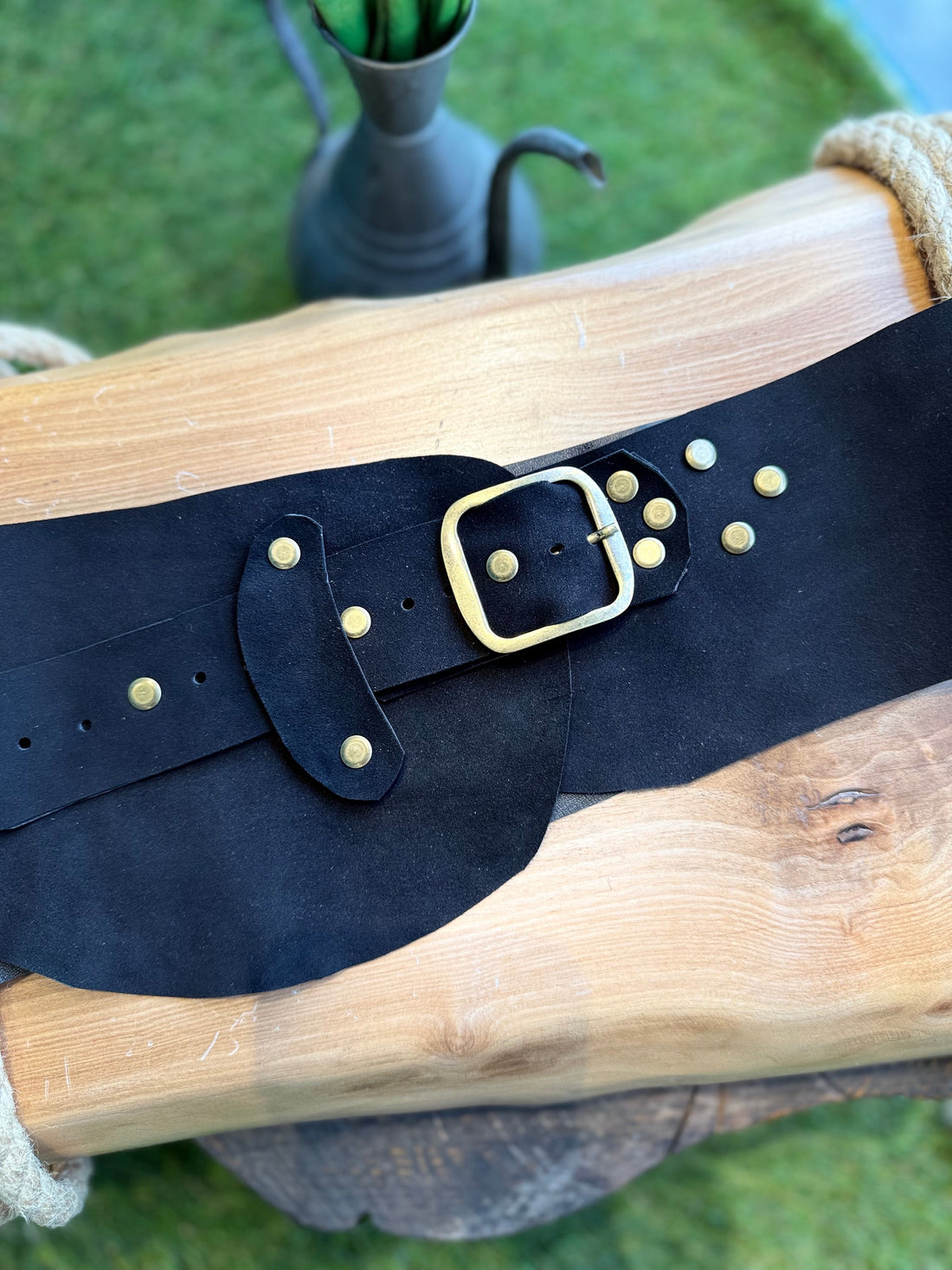 Lionel El Yapımı Hakiki Nubuk Deri Bohem Korse Kemer Aksesuar > Kemer butik bohem giyim – Yılday Gür Butik Üsküdar Emaar