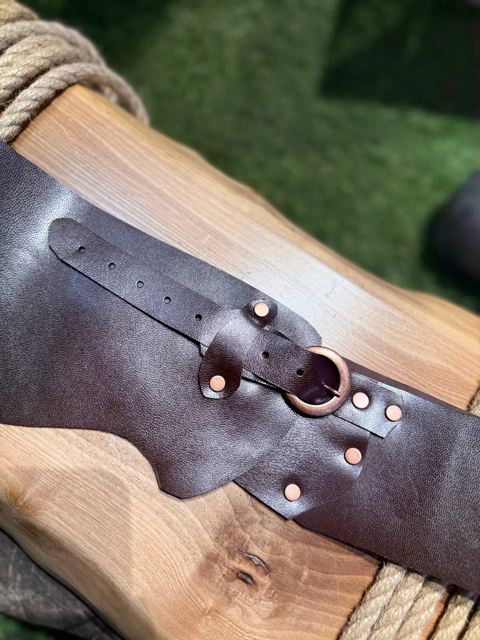 Loretta El Yapımı Hakiki Deri Bohem Korse Kemer Aksesuar > Kemer butik bohem giyim – Yılday Gür Butik Üsküdar Emaar