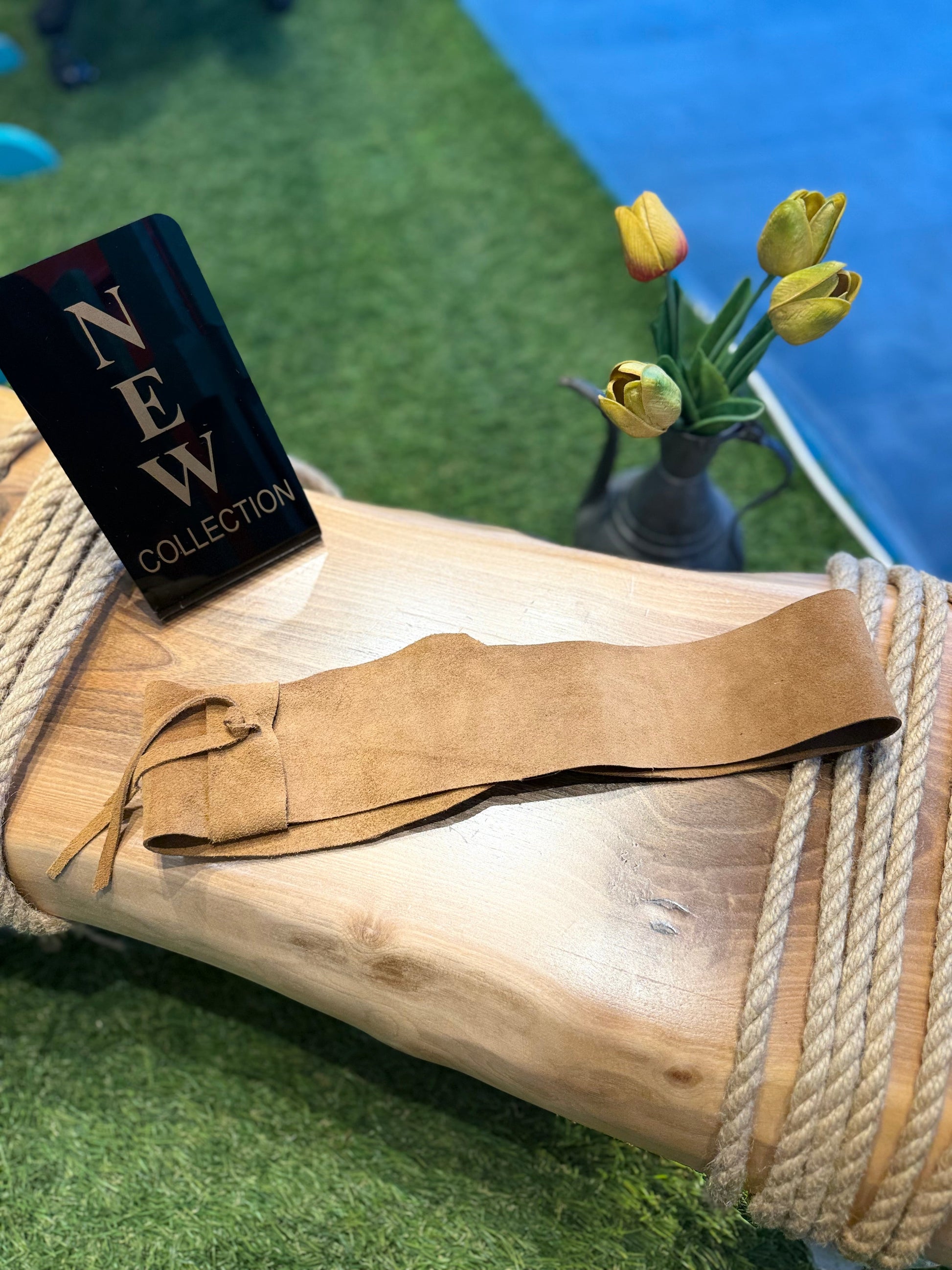 Louisa El Yapımı Nubuk Kemer Aksesuar > Kemer butik bohem giyim – Yılday Gür Butik Üsküdar Emaar