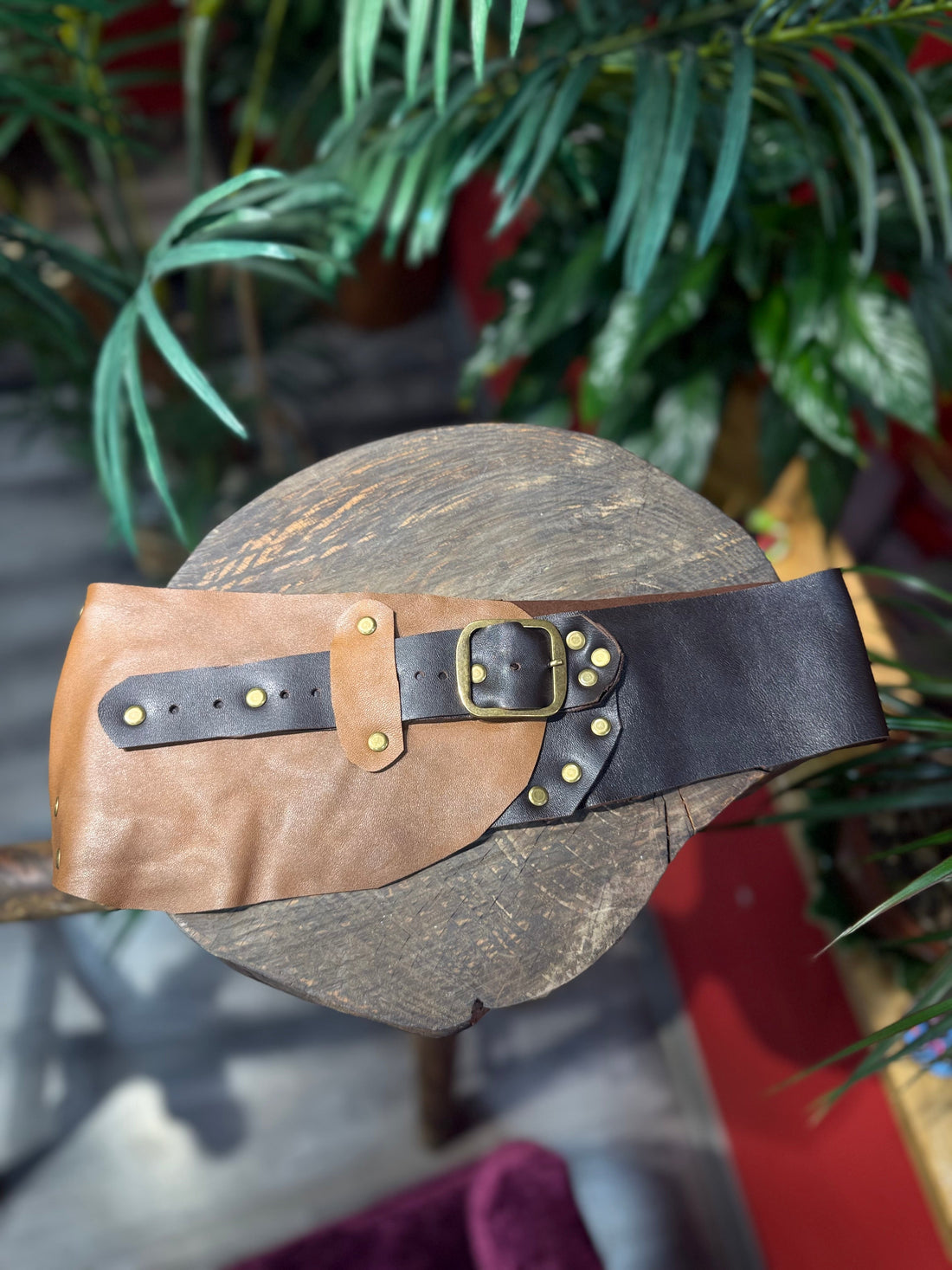 Margaux Hakiki Deri Bohem Bel Kemeri | El Yapımı Taba & Krem Aksesuar > Kemer butik bohem giyim – Yılday Gür Butik Üsküdar Emaar