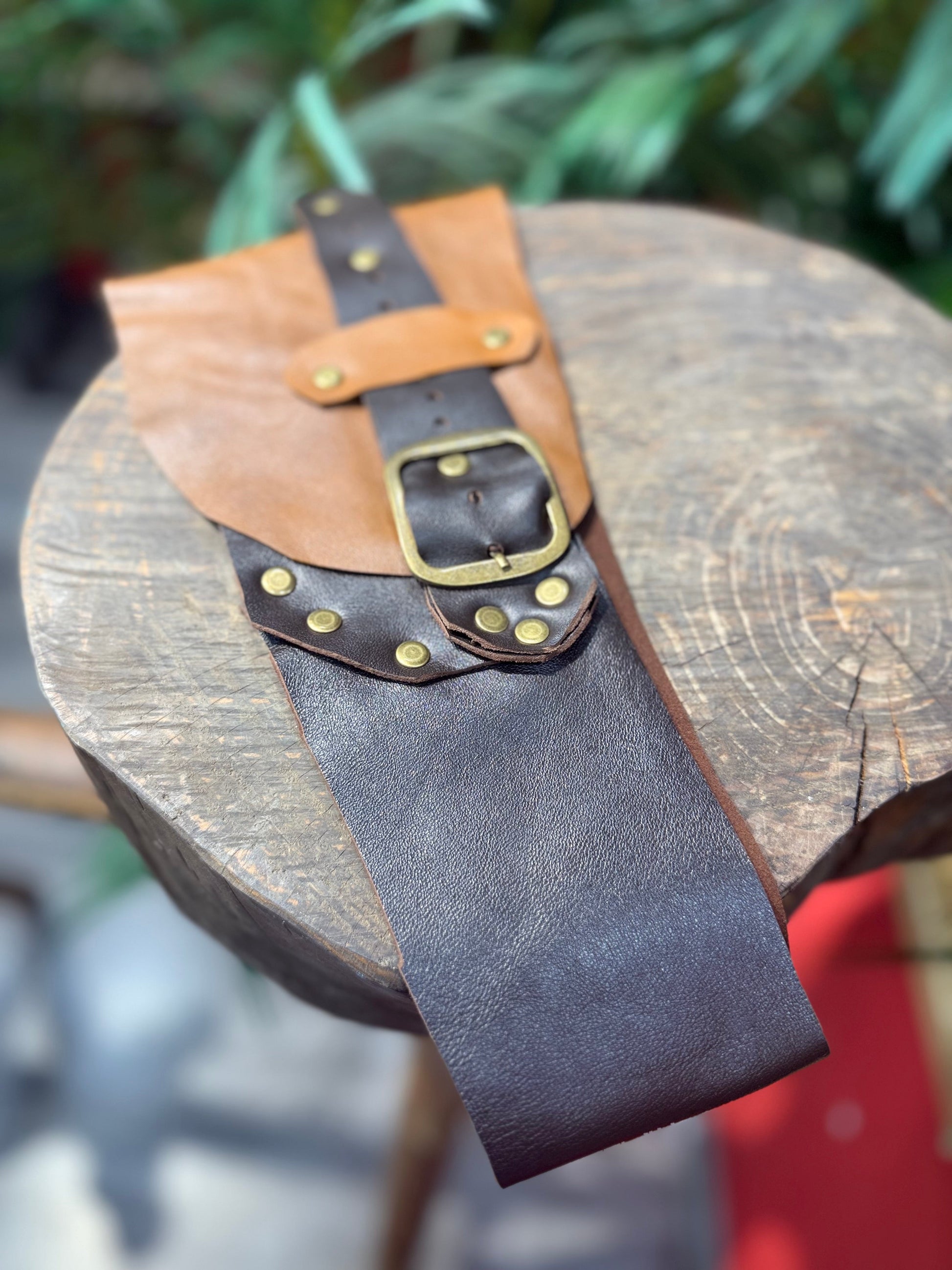 Margaux Hakiki Deri Bohem Bel Kemeri | El Yapımı Taba & Krem Aksesuar > Kemer butik bohem giyim – Yılday Gür Butik Üsküdar Emaar