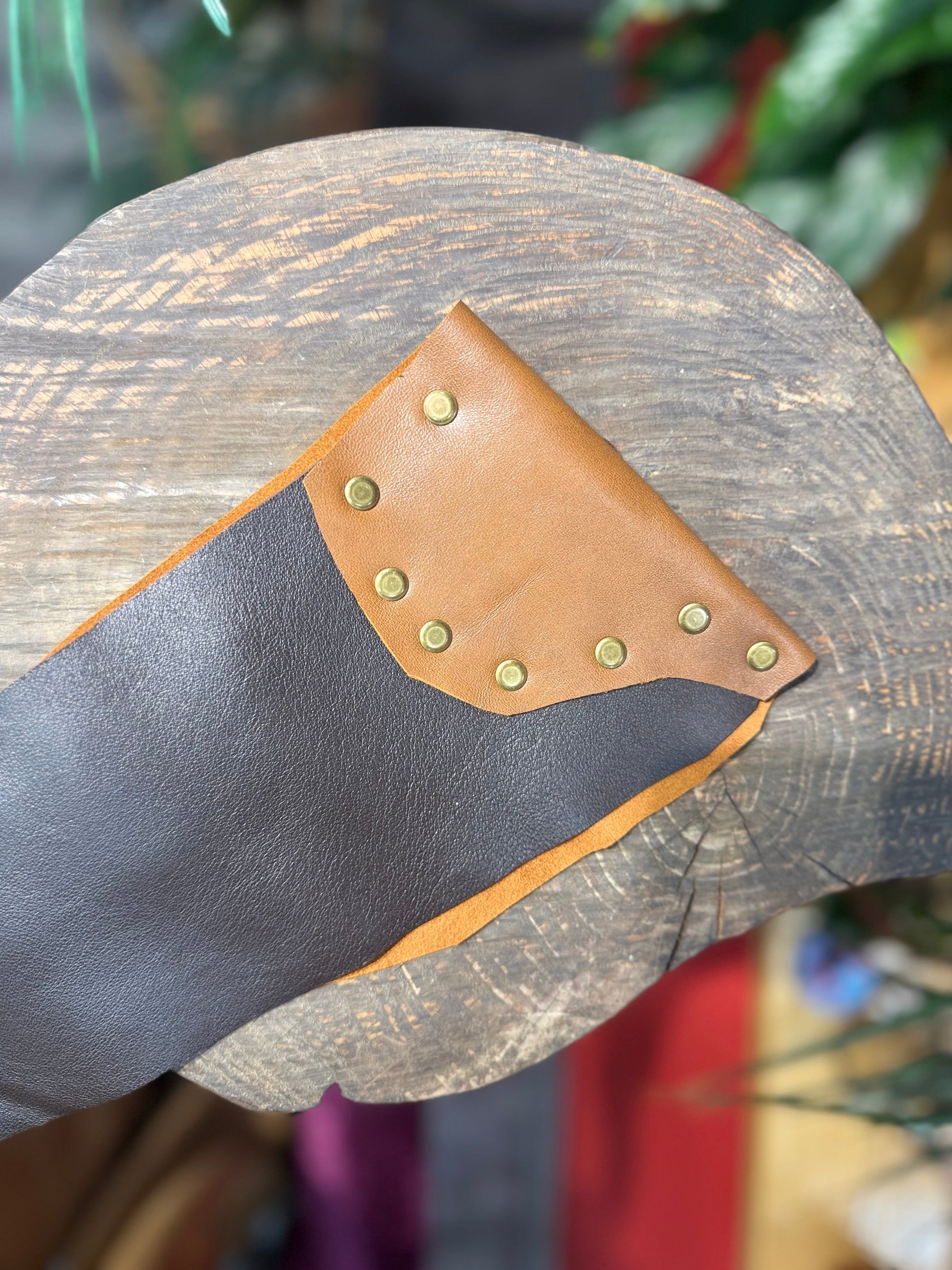 Margaux Hakiki Deri Bohem Bel Kemeri | El Yapımı Taba & Krem Aksesuar > Kemer butik bohem giyim – Yılday Gür Butik Üsküdar Emaar