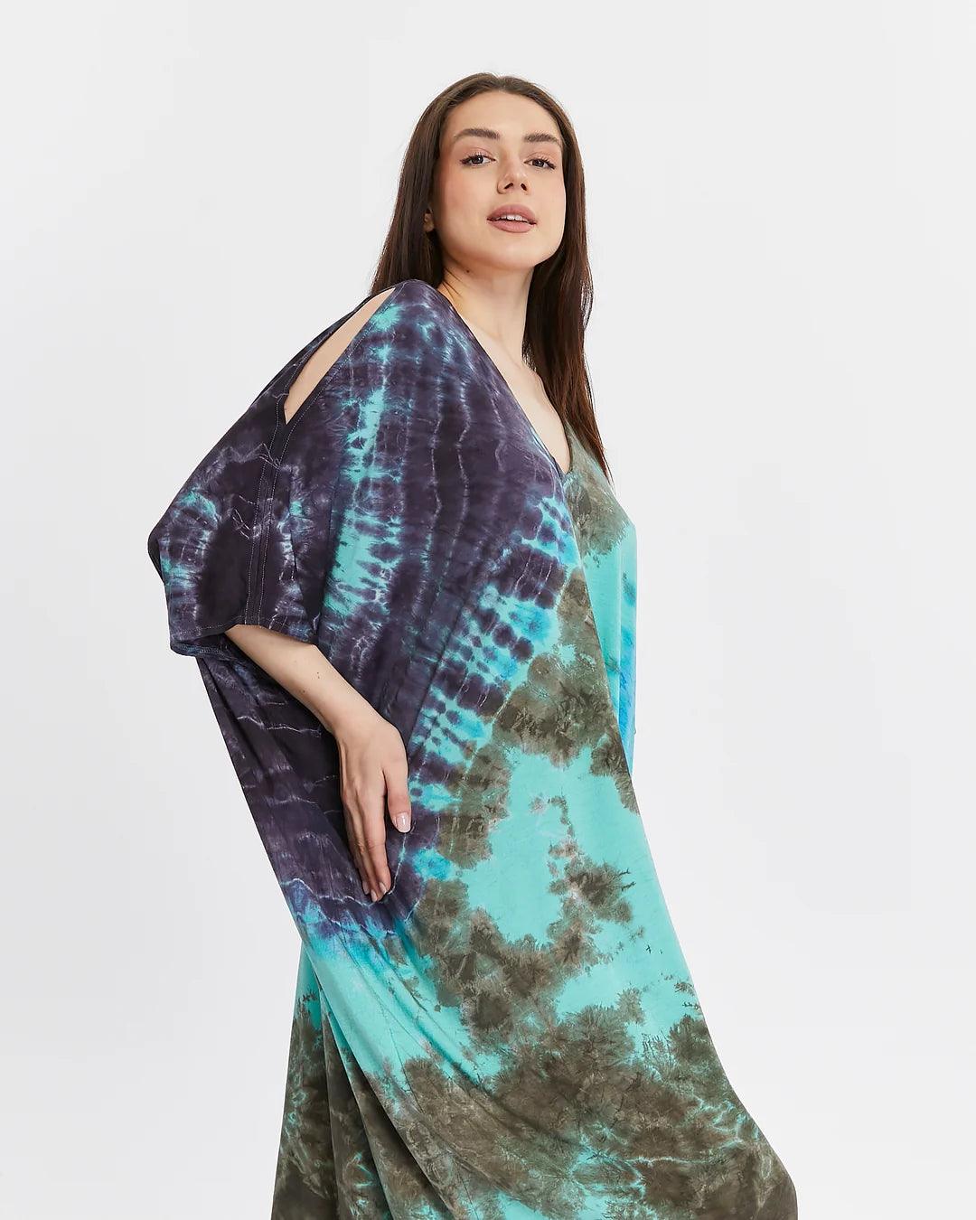 Mavi Batik Elbise - Doğal ve Modern Tasarım Elbiseler butik bohem giyim – Yılday Gür Butik Üsküdar Emaar