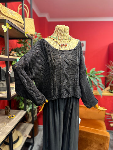 Örgü Detaylı Salaş Triko Kazak Giyim > Üst Giyim > Kazak & Hırka > Kazak butik bohem giyim – Yılday Gür Butik Üsküdar Emaar