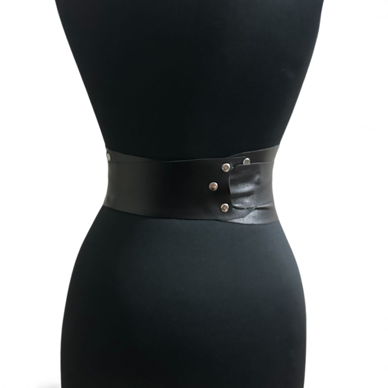 Phanter El Yapımı Cepli Deri Kemer Aksesuar > Kemer butik bohem giyim – Yılday Gür Butik Üsküdar Emaar