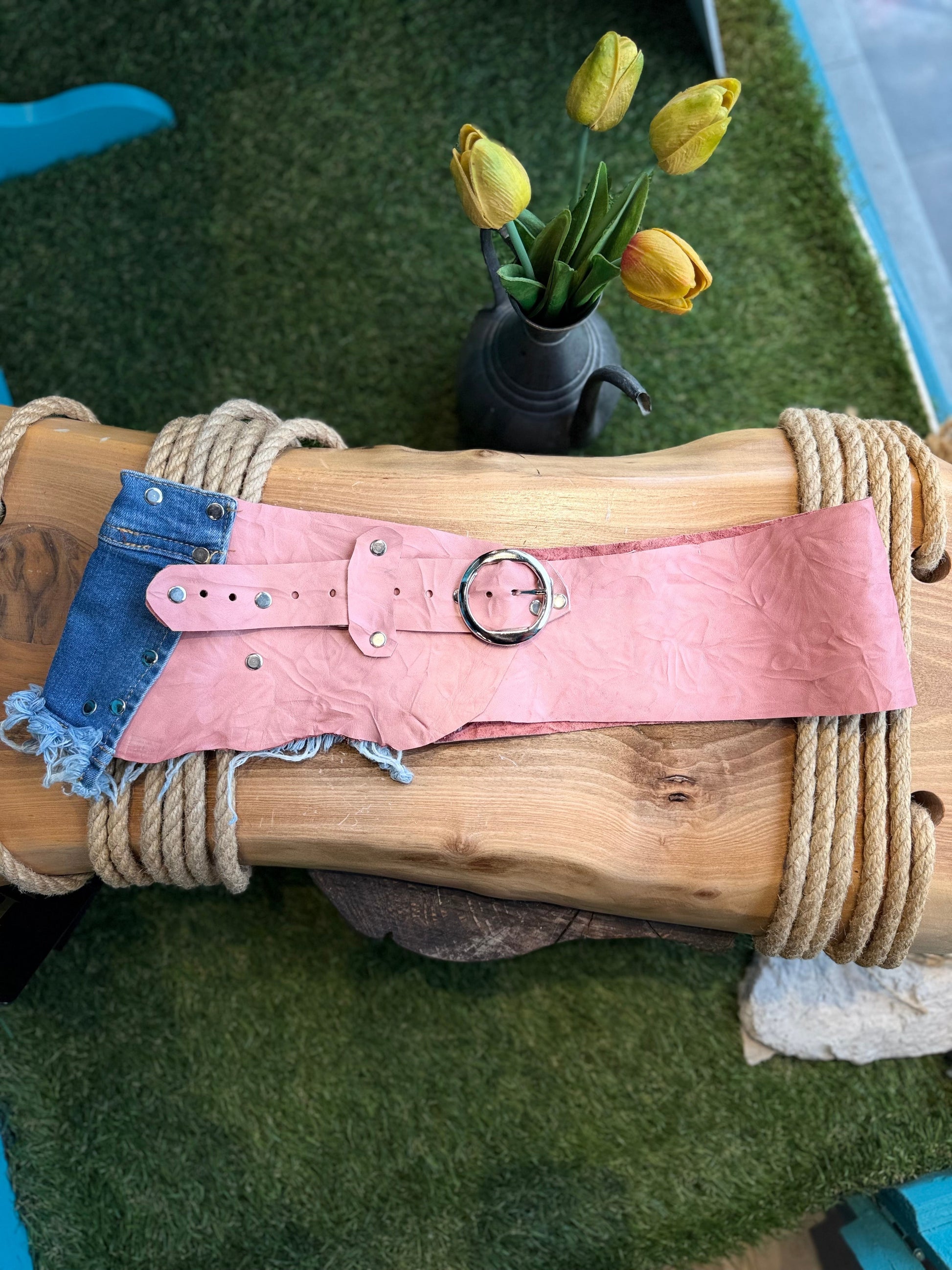 Pinkieby El Yapımı Denim Detaylı Hakiki Deri Bohem Korse Kemer – Bohem Tarz Kadın Giyim Tasarım | Yılday Gür Butik