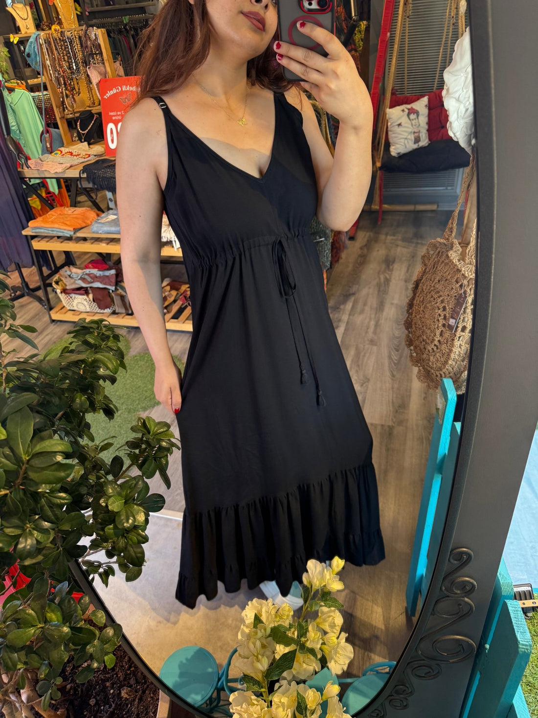 Püskül Detaylı Siyah Kadın Elbise Elbiseler butik bohem giyim – Yılday Gür Butik Üsküdar Emaar