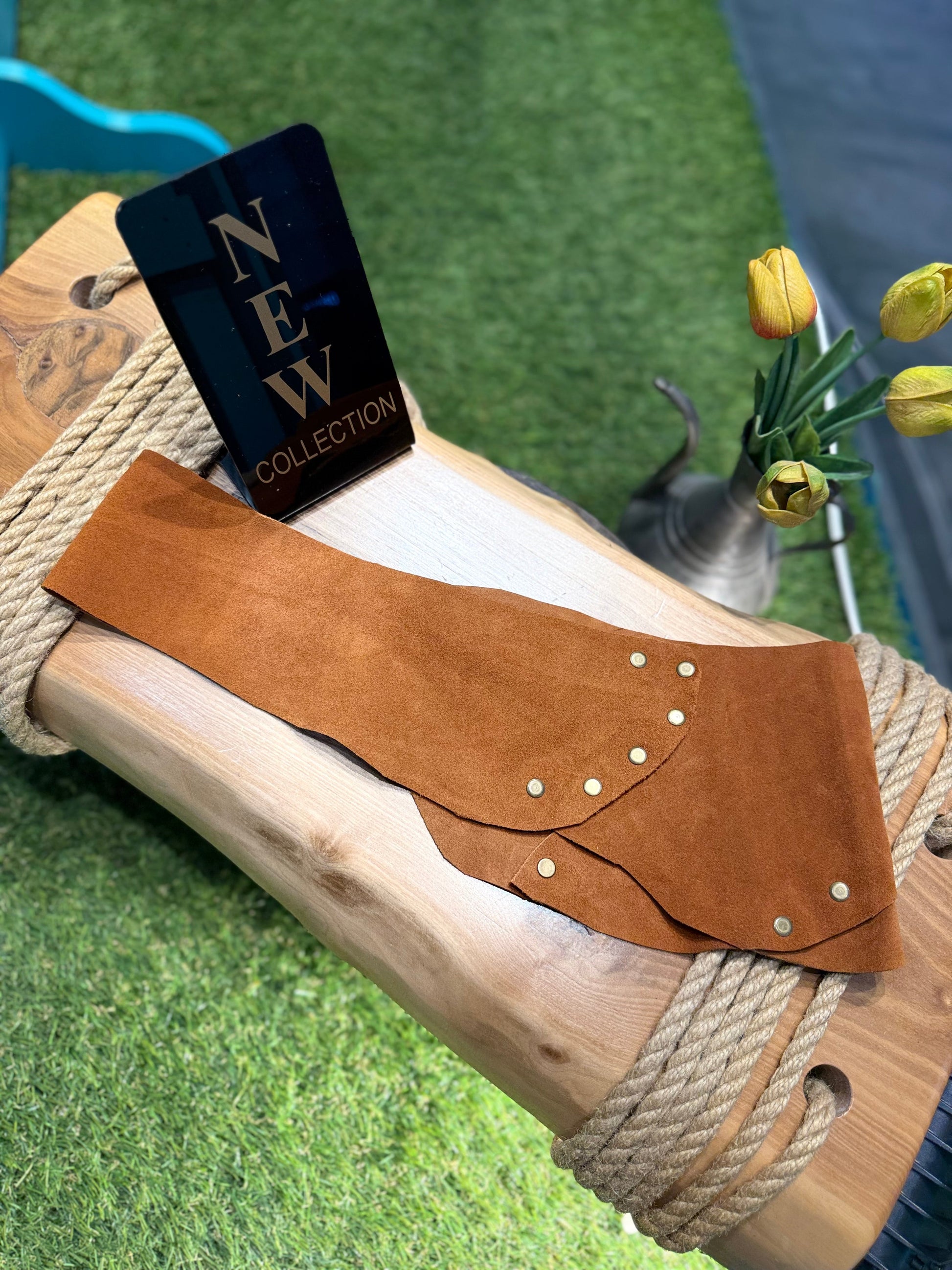 Rowan El Yapımı Nubuk Kemer Aksesuar > Kemer butik bohem giyim – Yılday Gür Butik Üsküdar Emaar