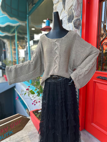 Saç Örgü Detaylı Triko - Zarif ve Şık Tasarım Giyim > Üst Giyim > Kazak & Hırka > Kazak butik bohem giyim – Yılday Gür Butik Üsküdar Emaar